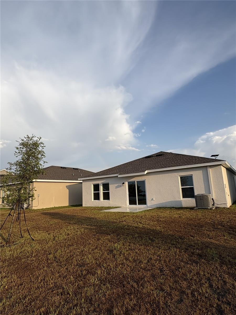 Image 15 of 50 For 748 Trotters Drive