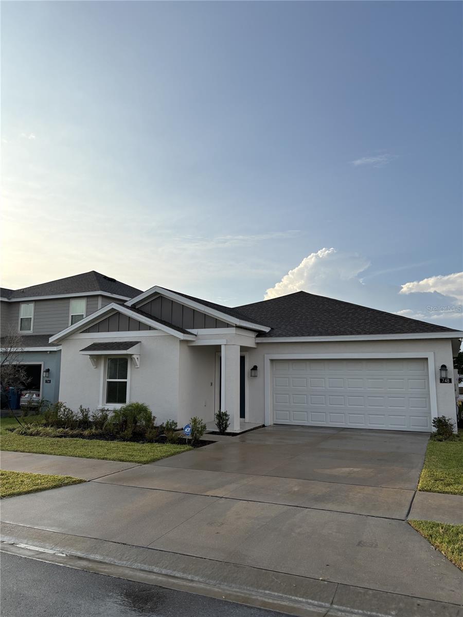 Image 16 of 50 For 748 Trotters Drive