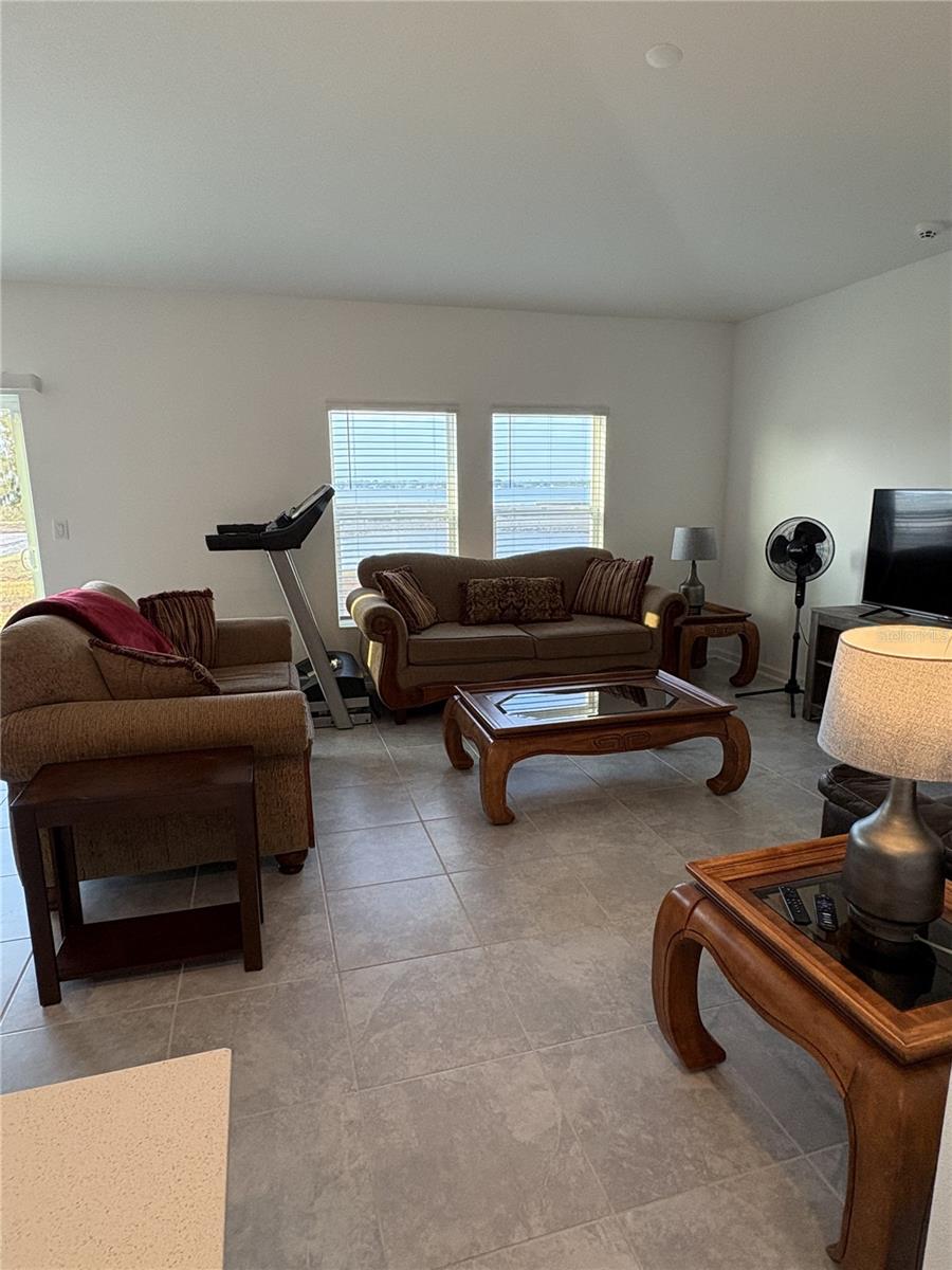 Image 18 of 50 For 748 Trotters Drive
