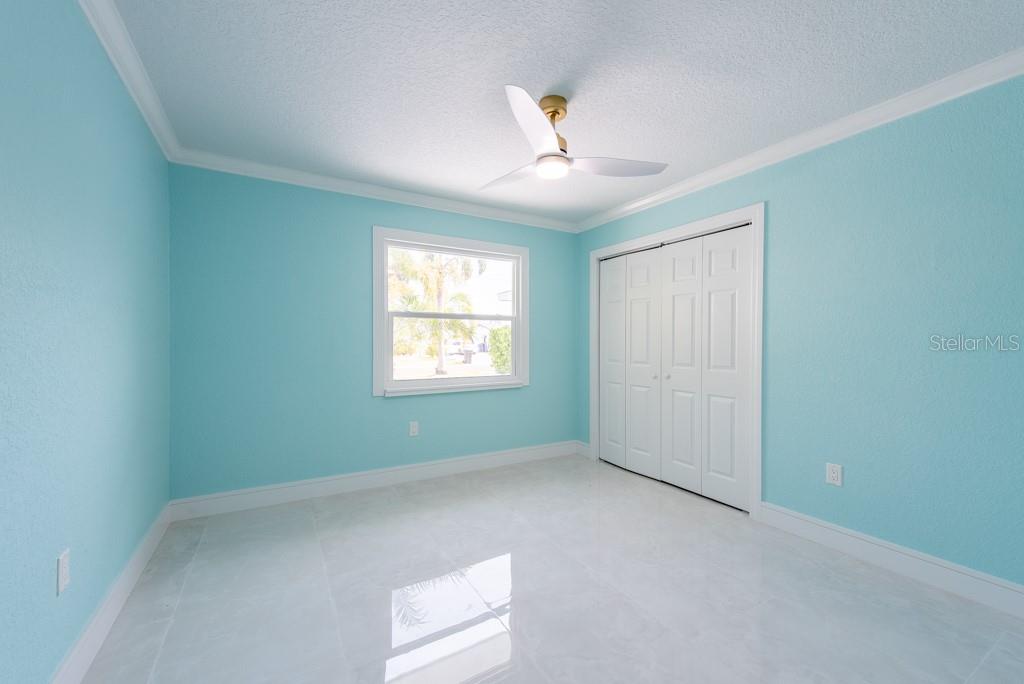 Listing photo id 27 for 4643 Bay Crest Drive
