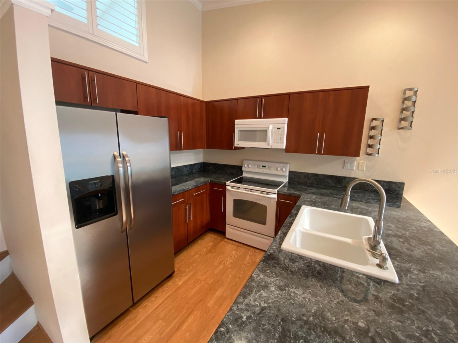 Listing photo id 3 for Address Not Provided