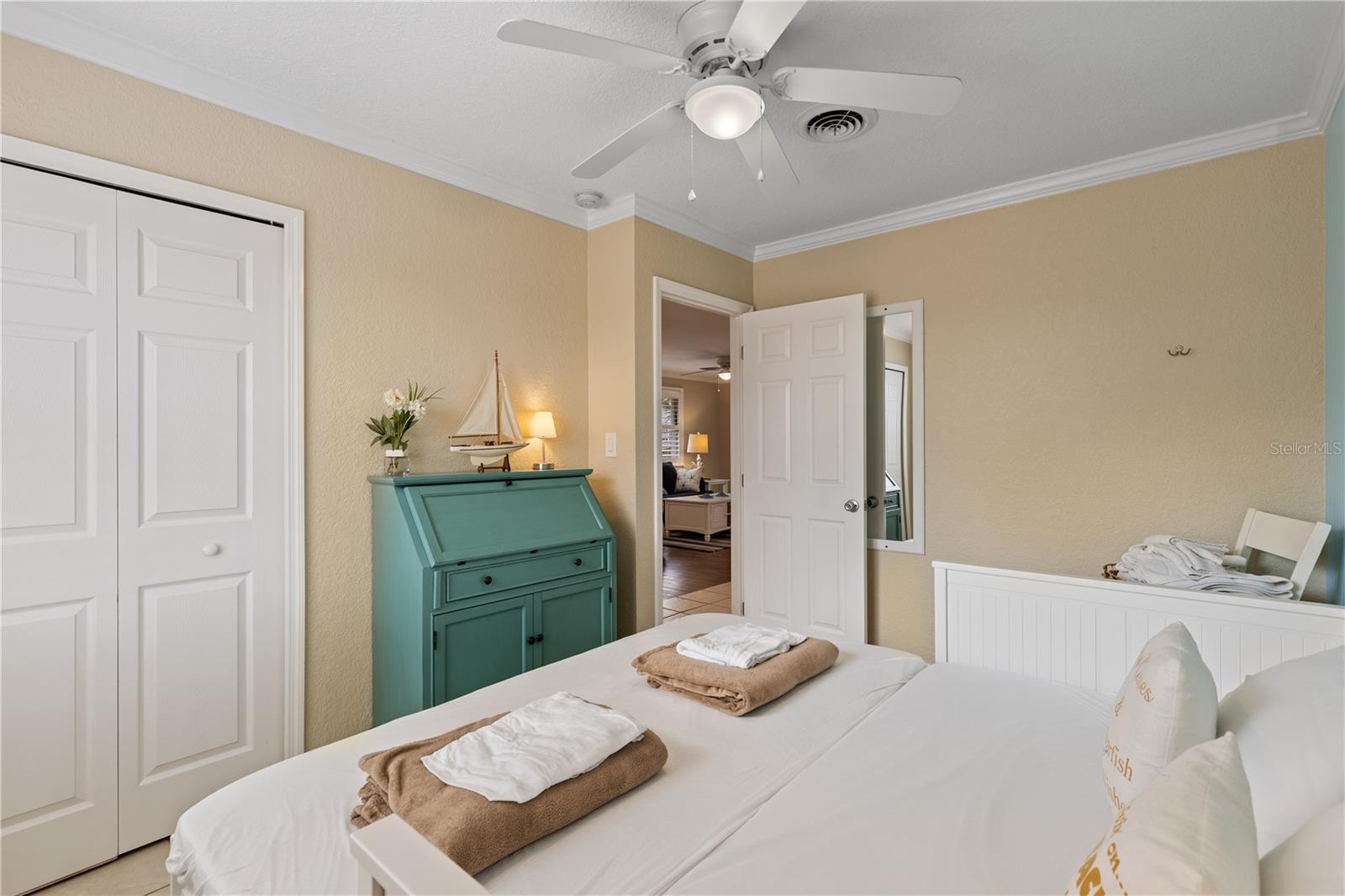 Image 38 of 53 For 7035 Placida Road