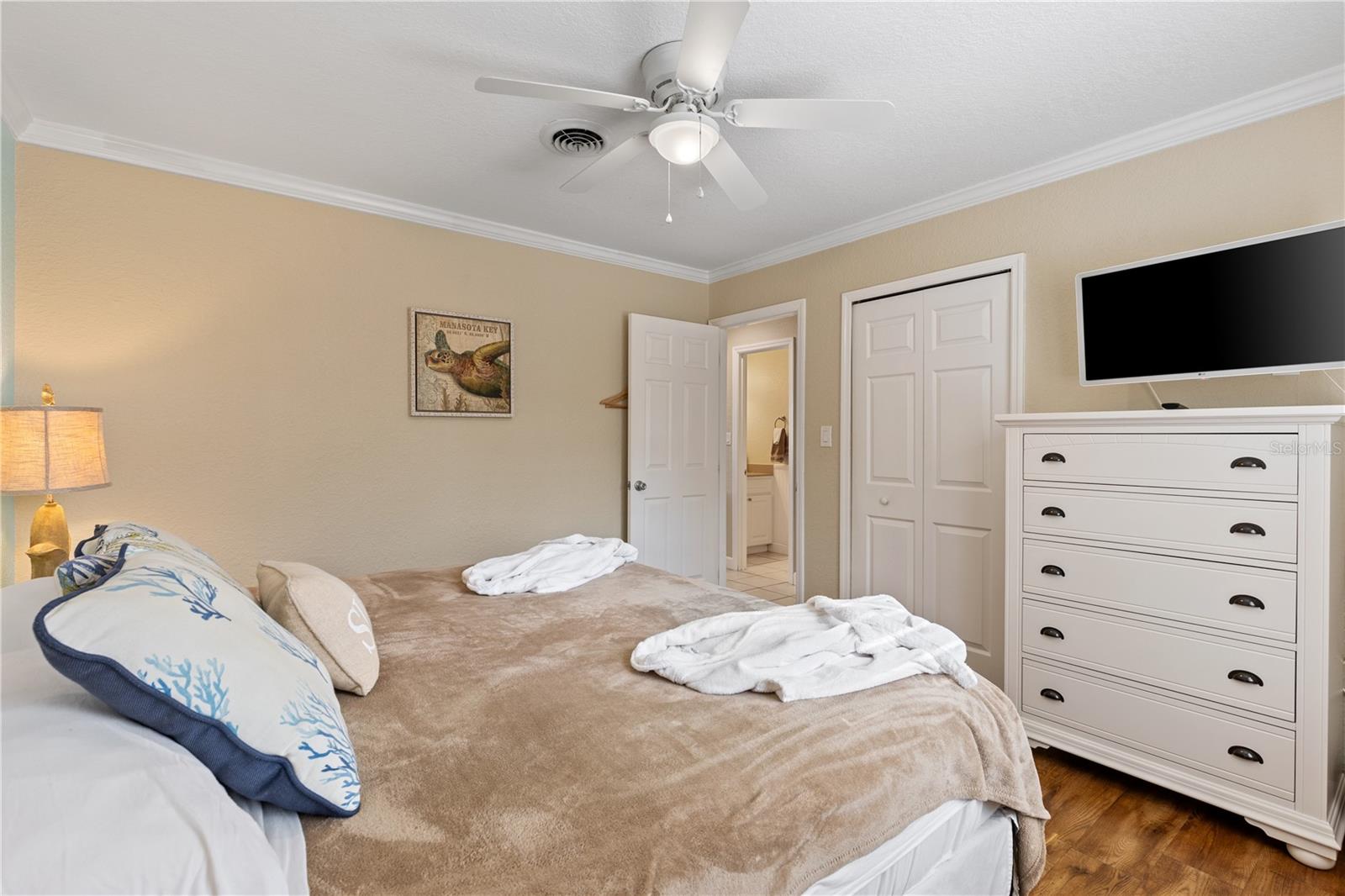 Image 40 of 53 For 7035 Placida Road