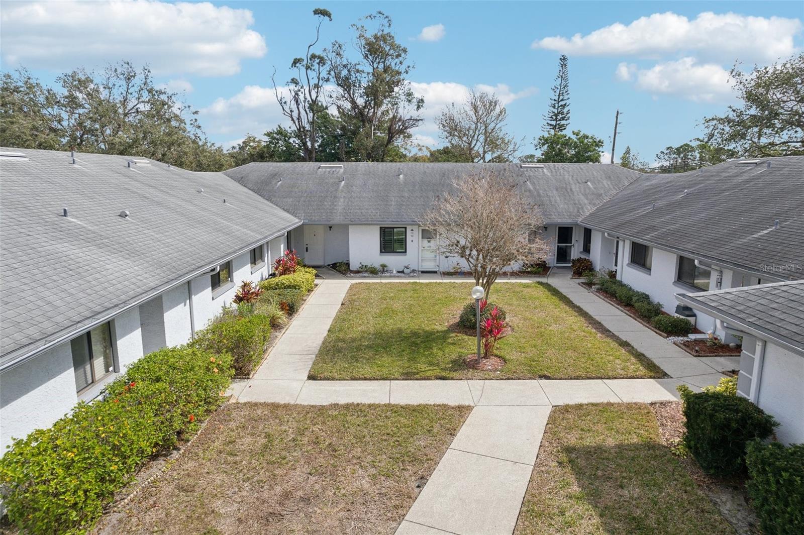 Image 36 of 39 For 2725 Countryside Boulevard 103