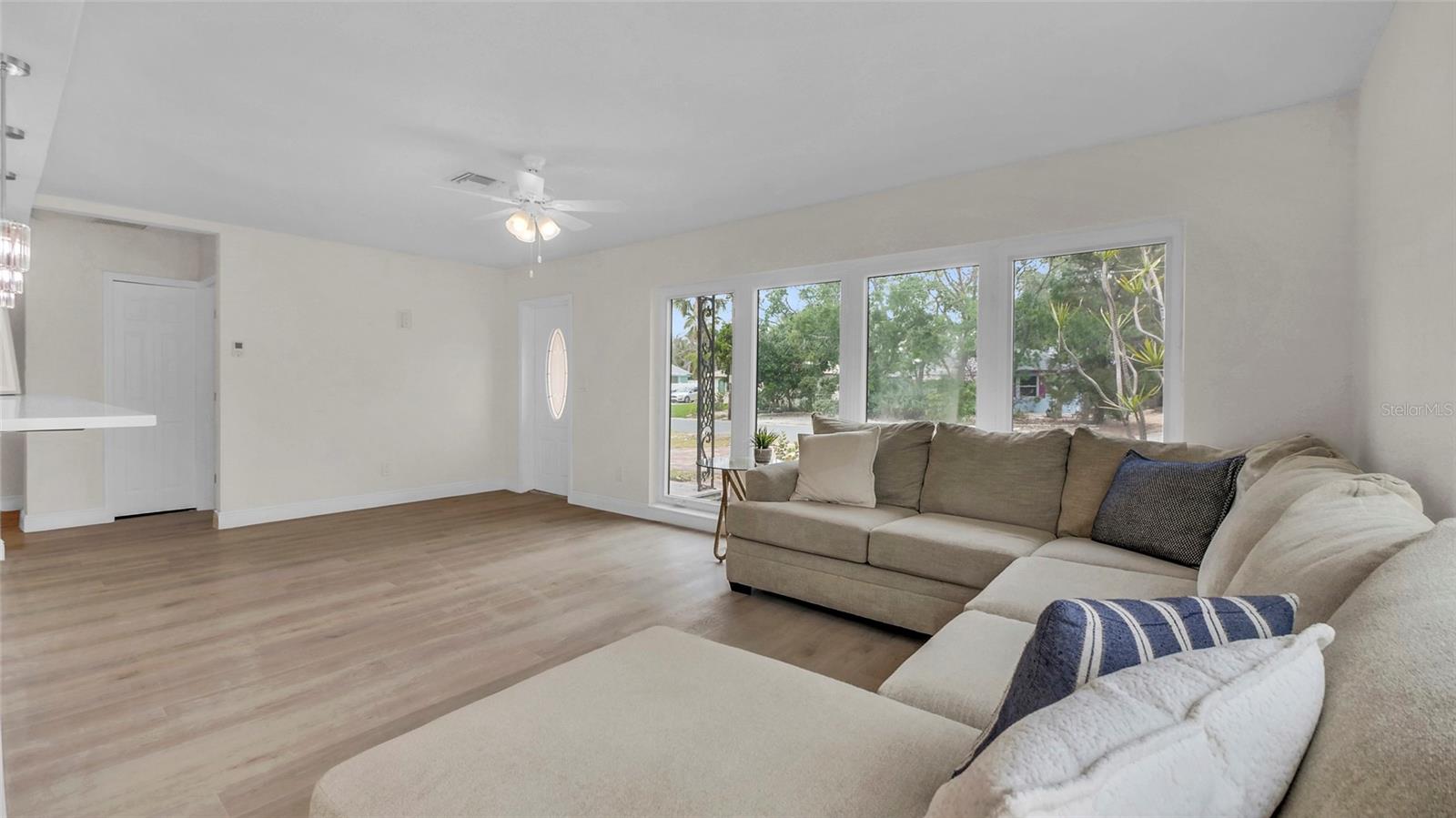 Image 11 of 29 For 281 44th Avenue