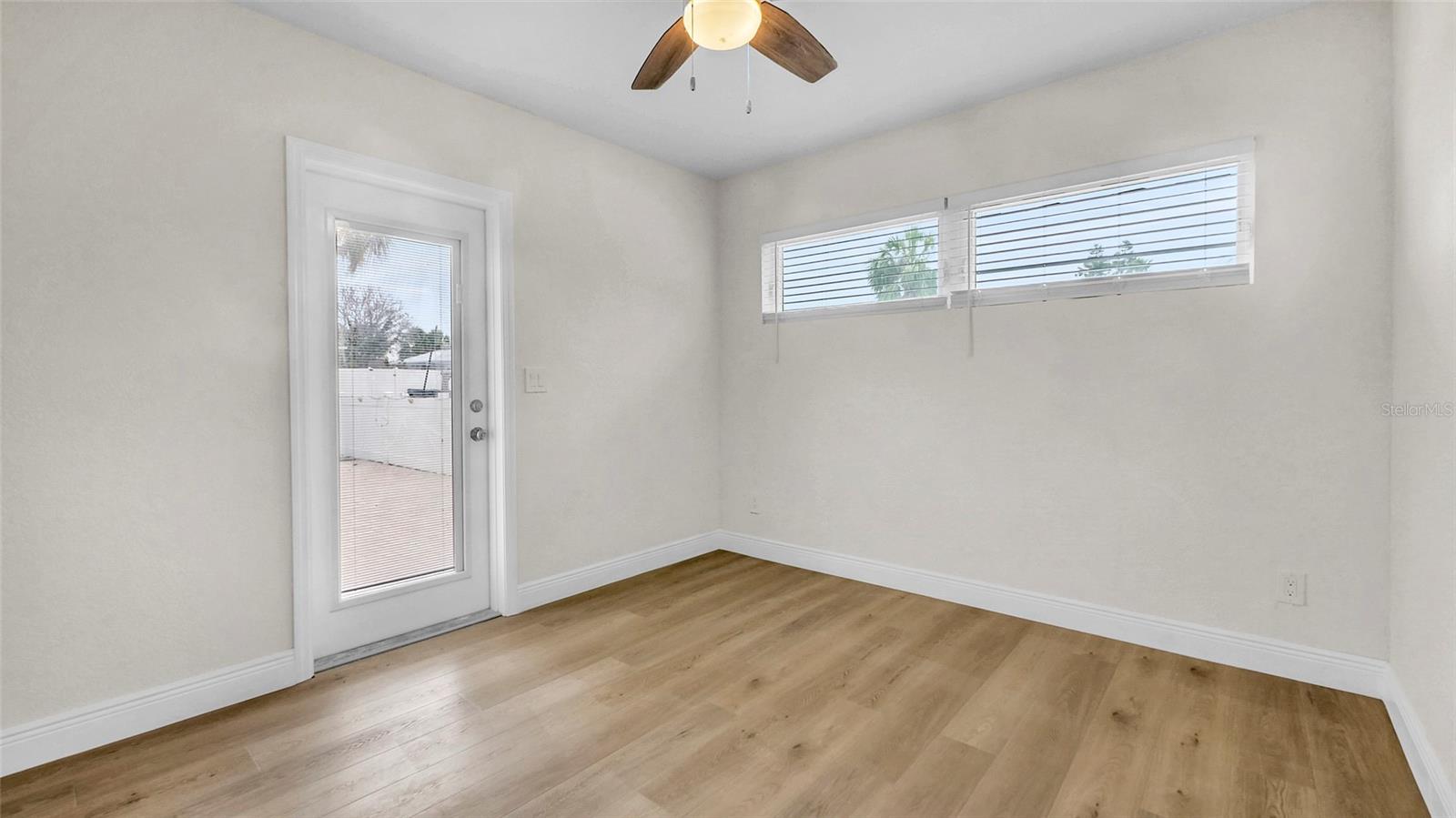 Image 21 of 29 For 281 44th Avenue