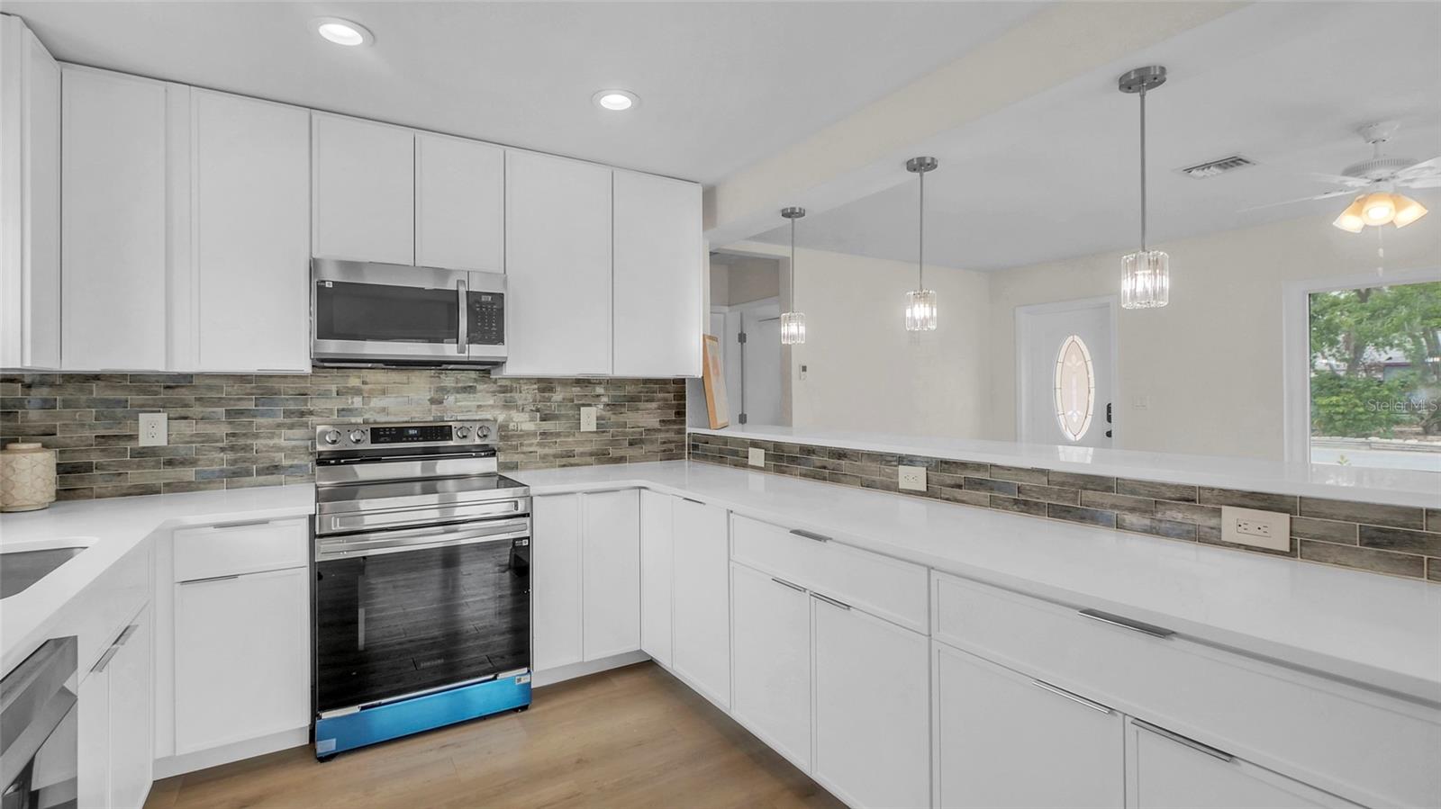 Image 9 of 29 For 281 44th Avenue