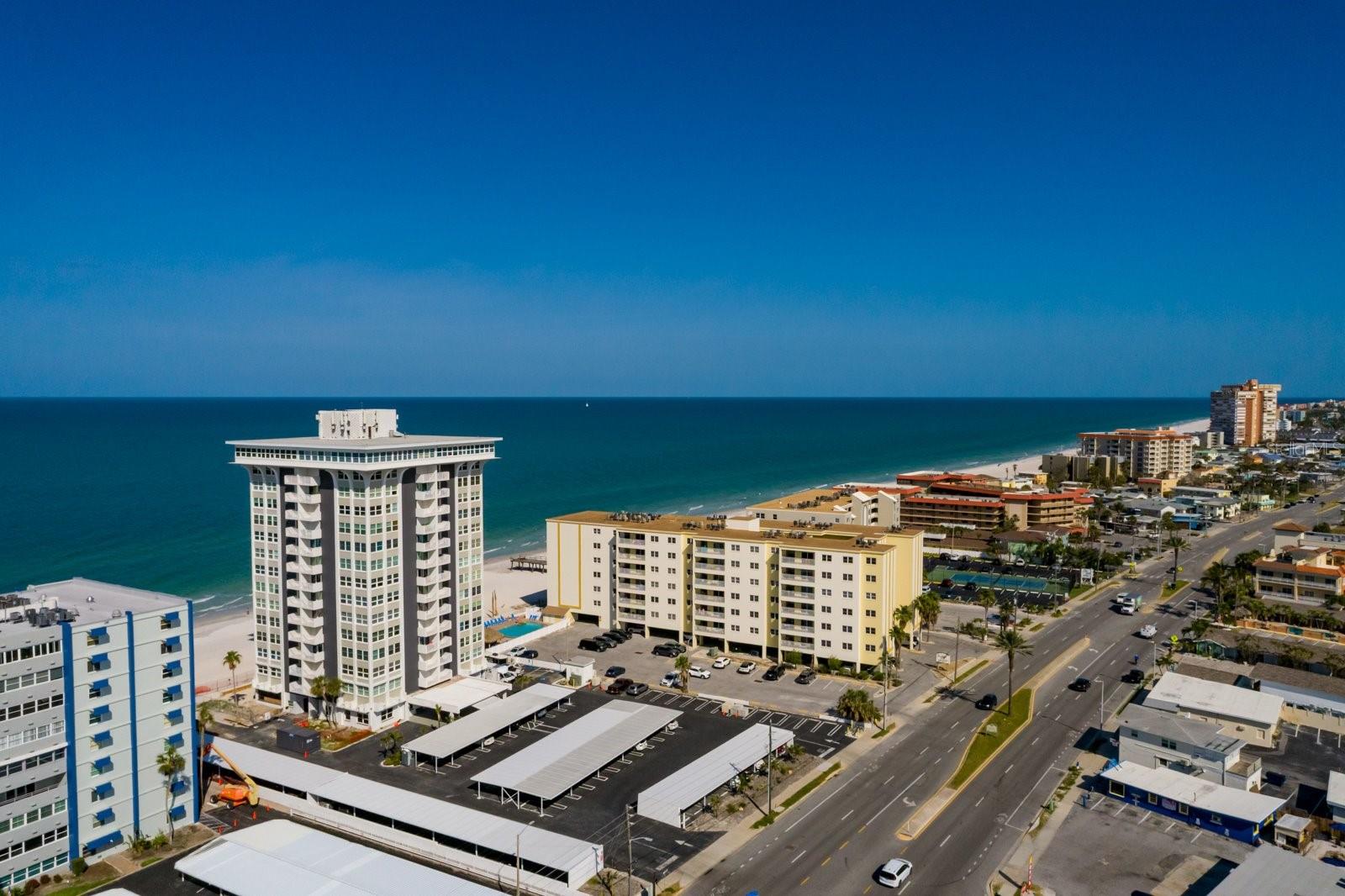 Image 2 of 49 For 17408 Gulf Boulevard 203