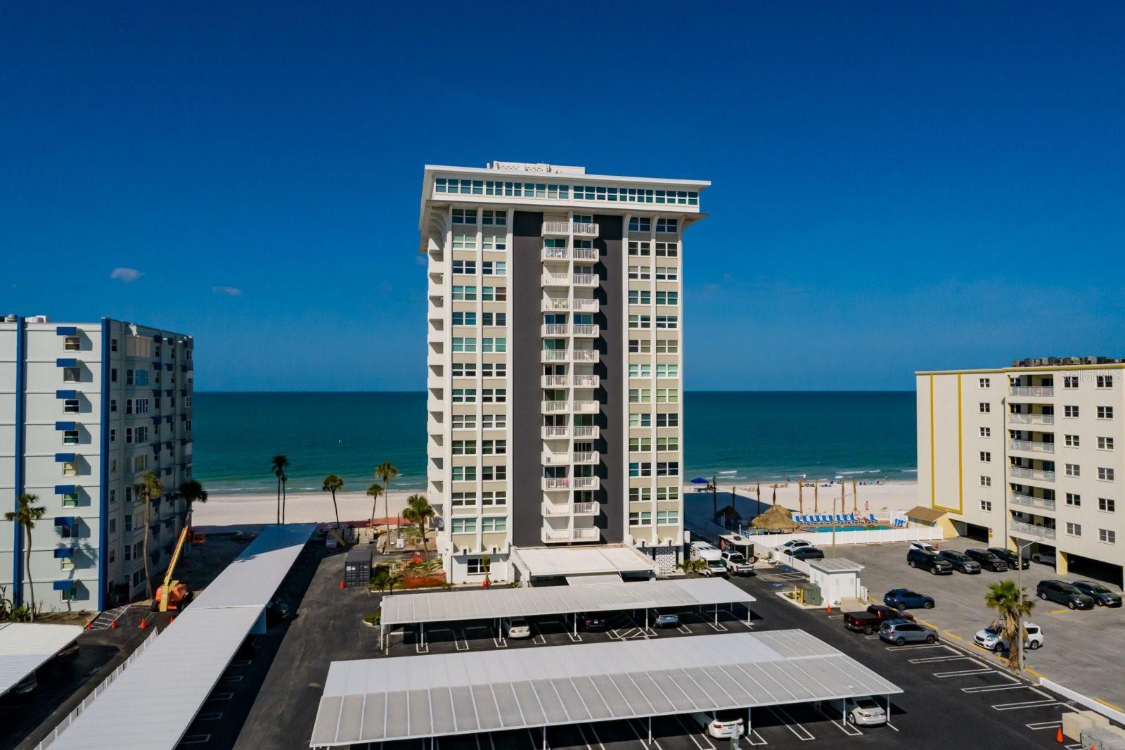 Image 32 of 49 For 17408 Gulf Boulevard 203