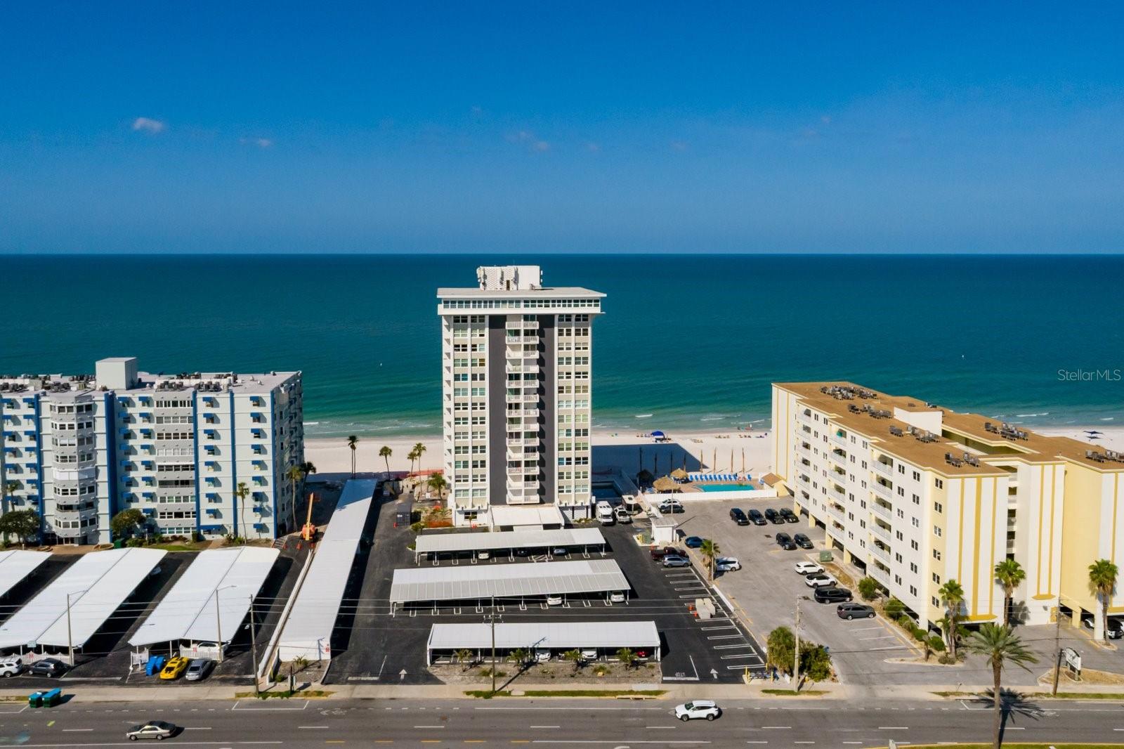 Image 35 of 49 For 17408 Gulf Boulevard 203