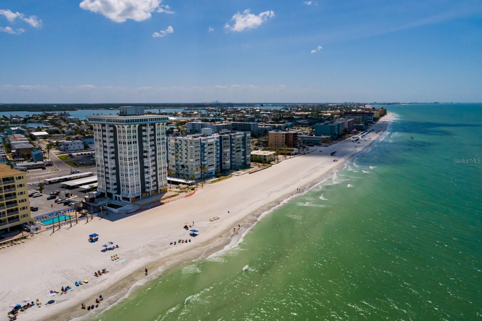 Image 39 of 49 For 17408 Gulf Boulevard 203