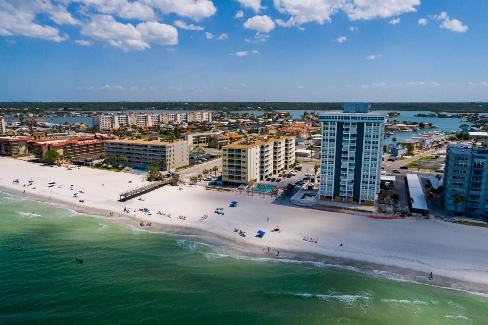 Image 41 of 49 For 17408 Gulf Boulevard 203