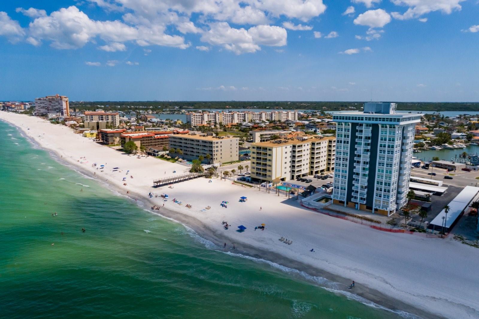 Image 42 of 49 For 17408 Gulf Boulevard 203