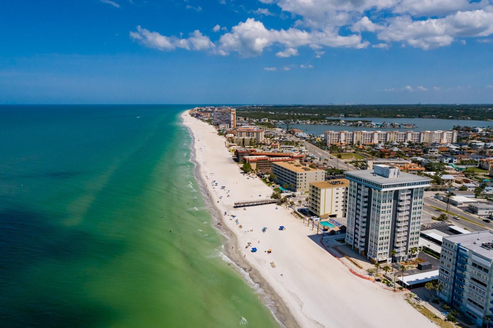 Image 45 of 49 For 17408 Gulf Boulevard 203