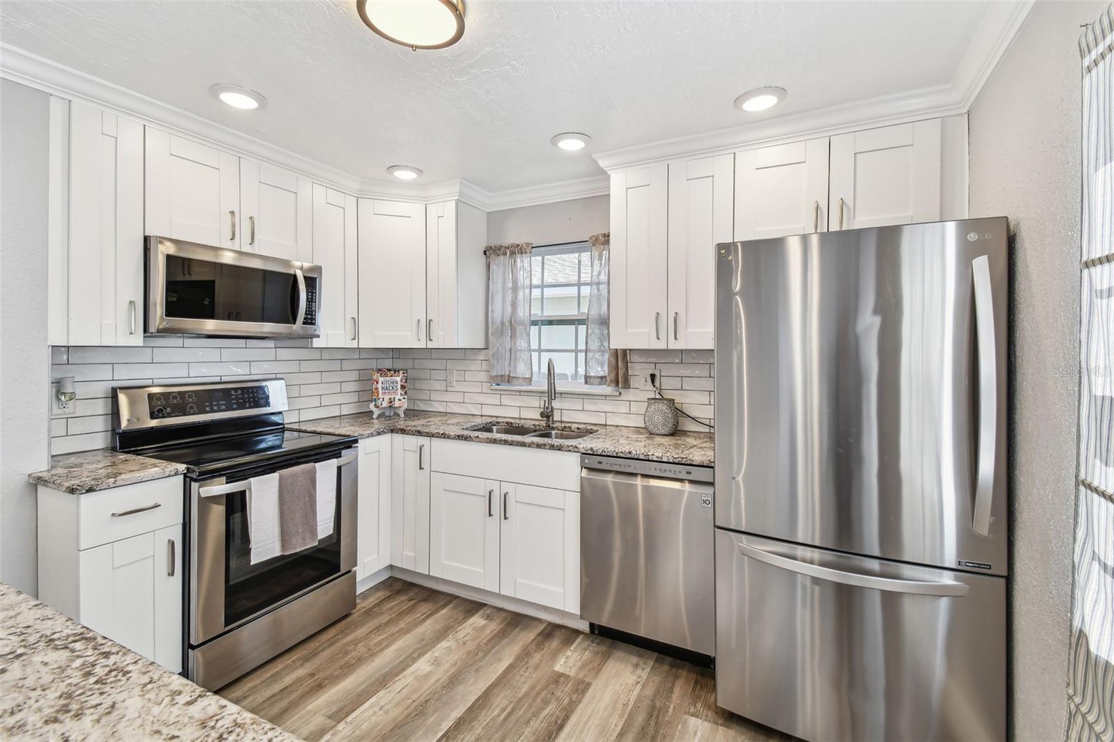Image 23 of 67 For 2018 21st Street S