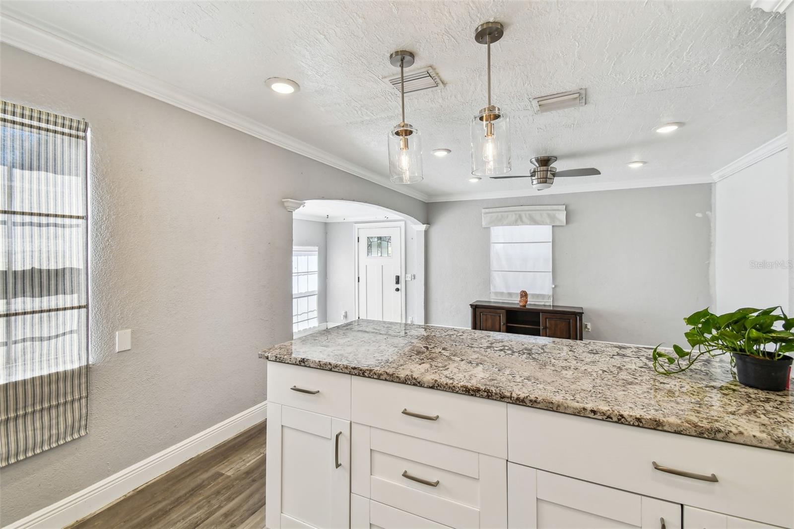Image 28 of 67 For 2018 21st Street S