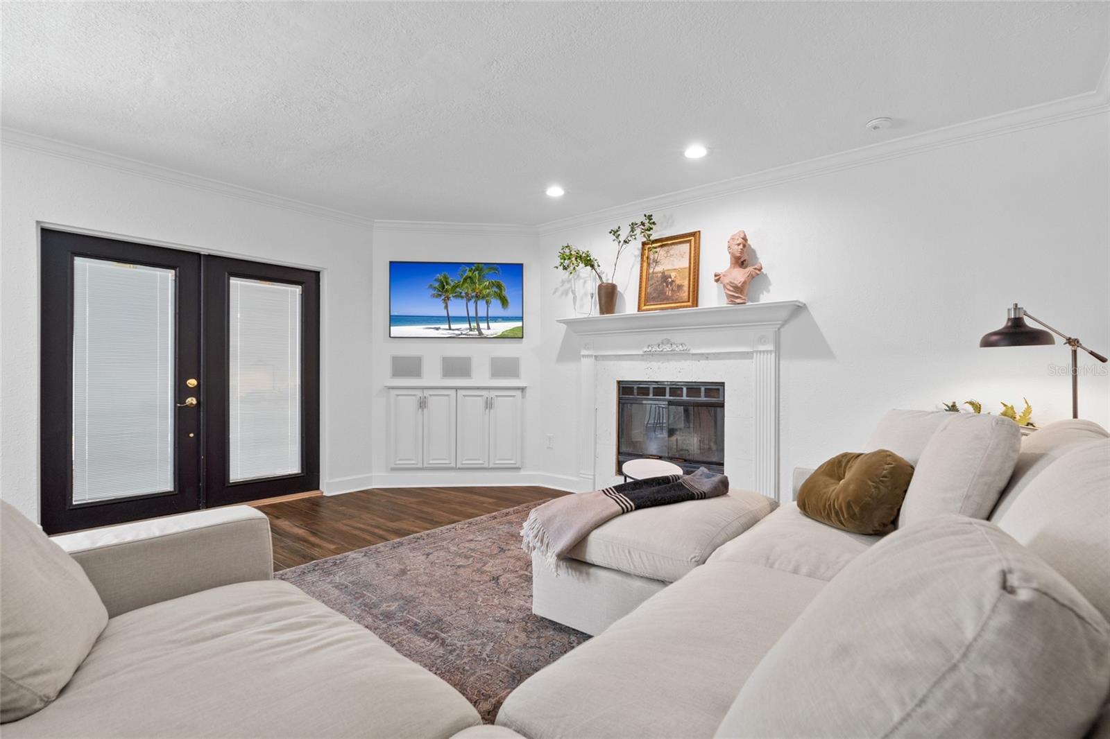 Image 14 of 42 For 3219 Centerwood Drive