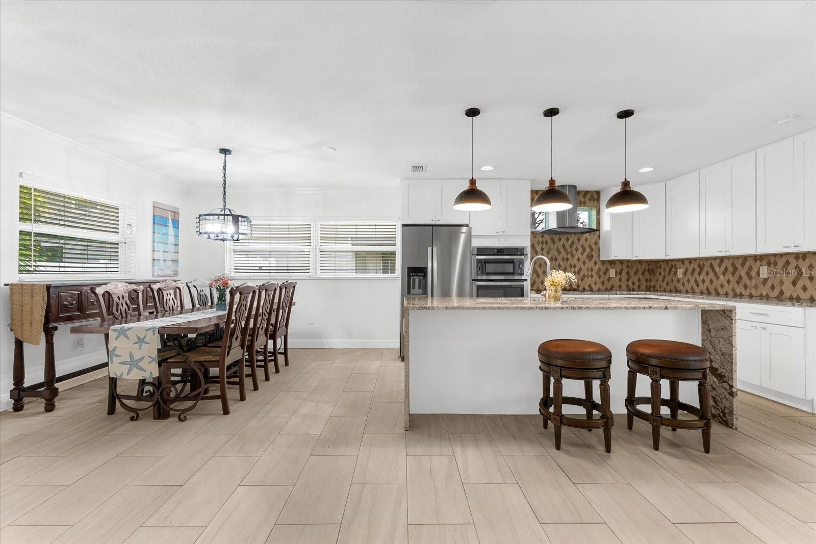 Image 10 of 60 For 125 Carlyle Drive