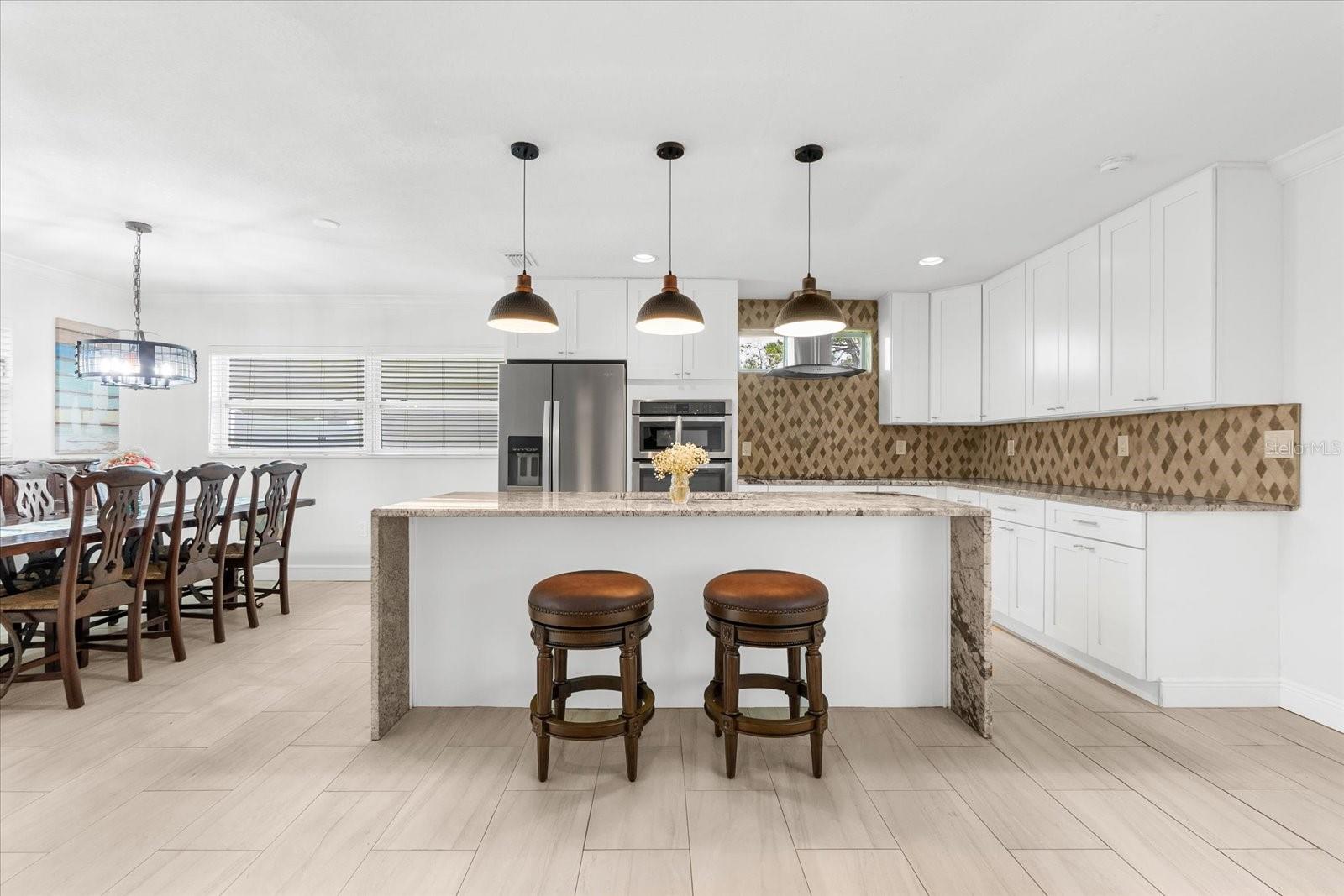 Image 13 of 60 For 125 Carlyle Drive