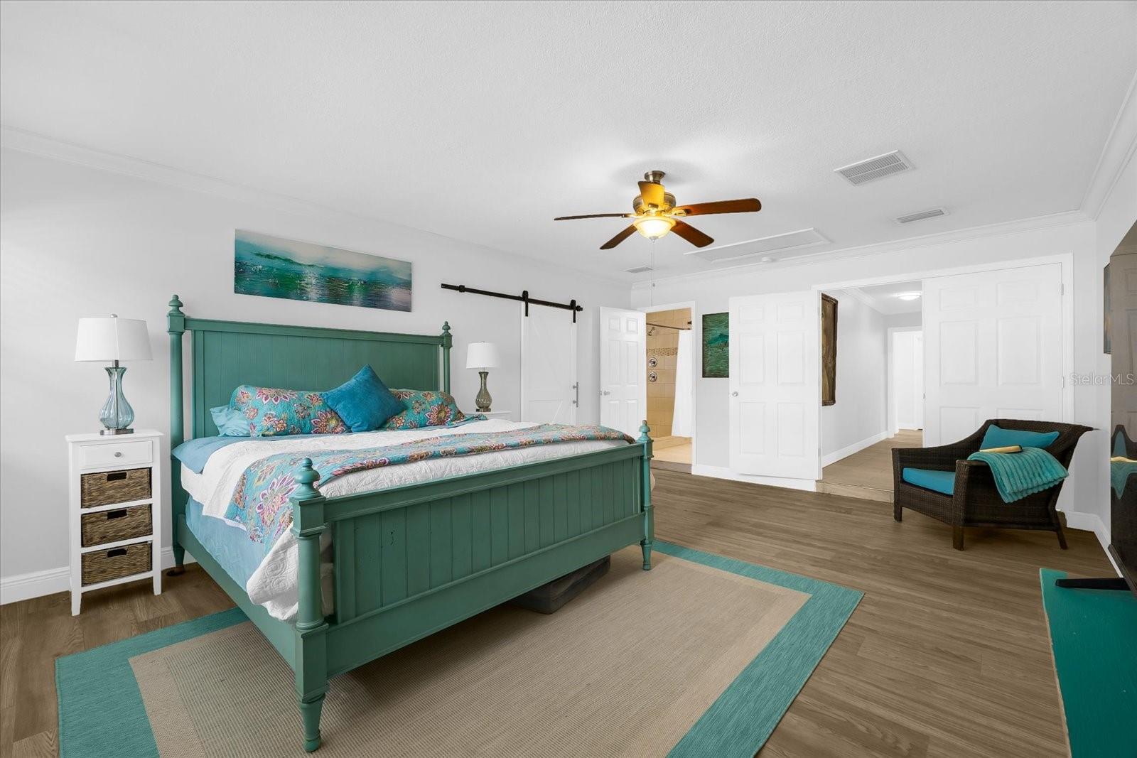 Image 21 of 60 For 125 Carlyle Drive