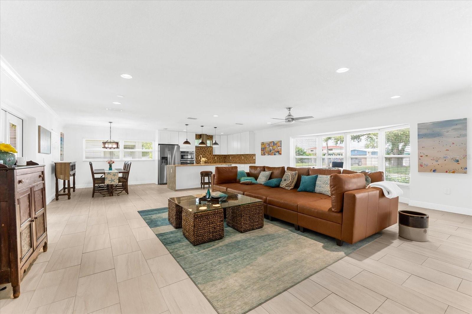 Image 4 of 60 For 125 Carlyle Drive