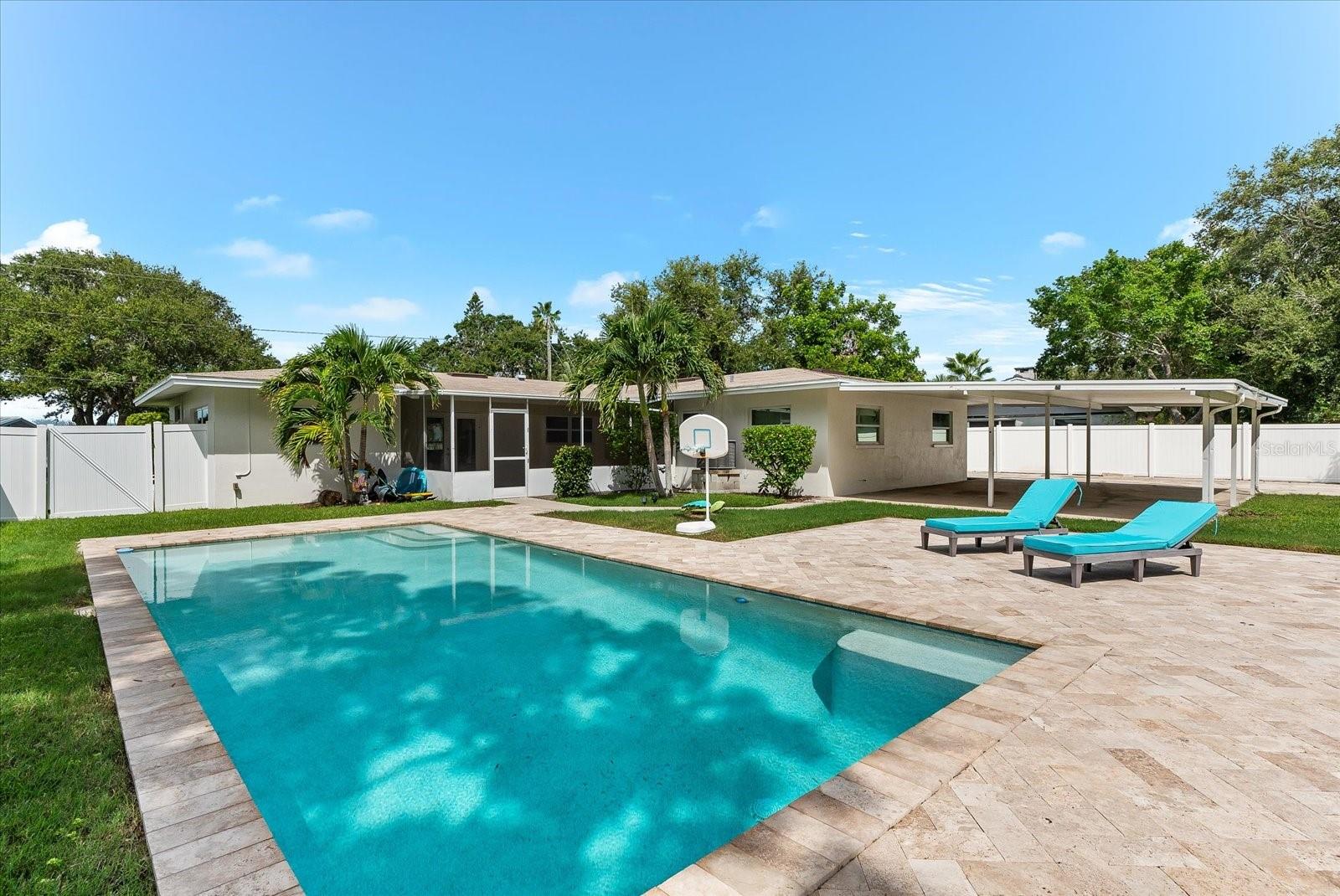 Image 41 of 60 For 125 Carlyle Drive