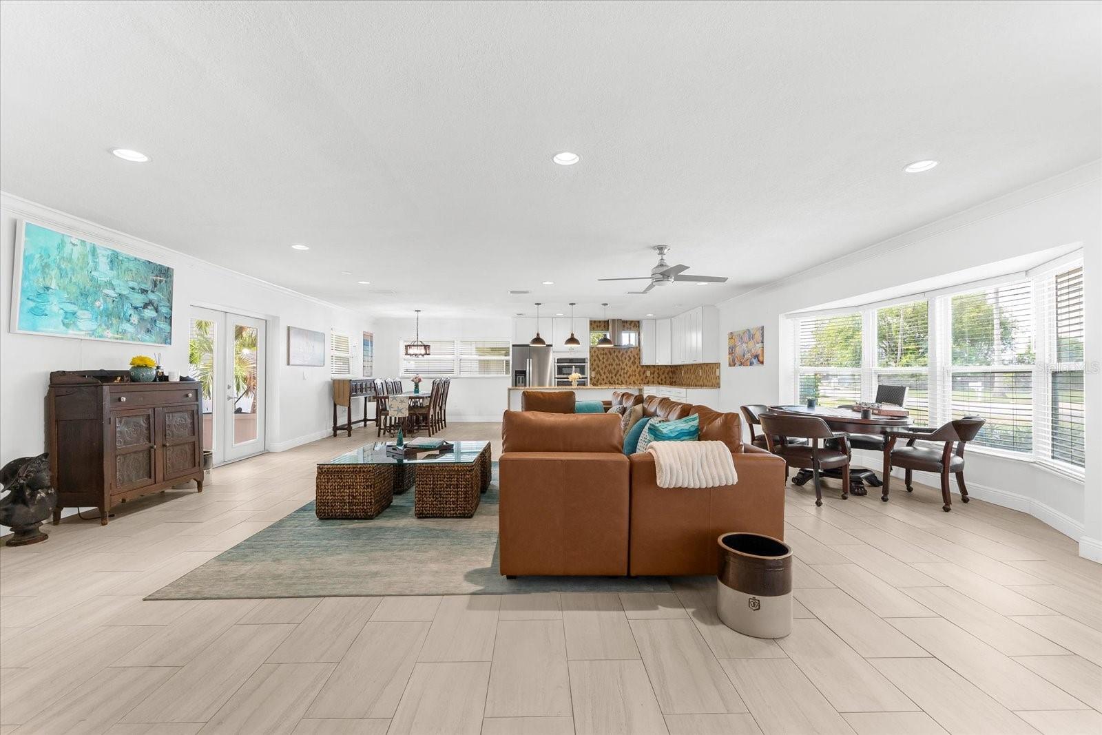Image 5 of 60 For 125 Carlyle Drive