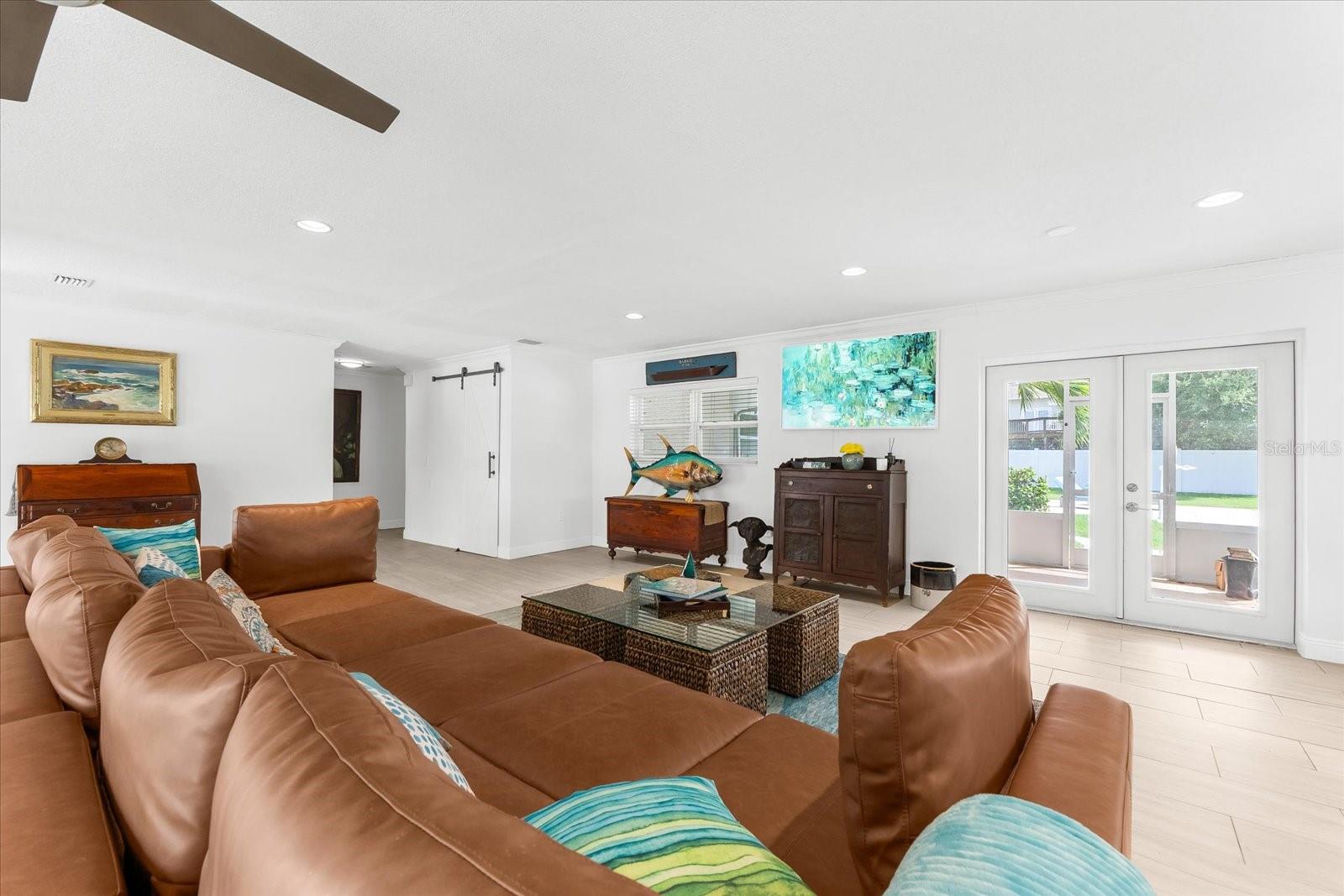 Image 7 of 60 For 125 Carlyle Drive