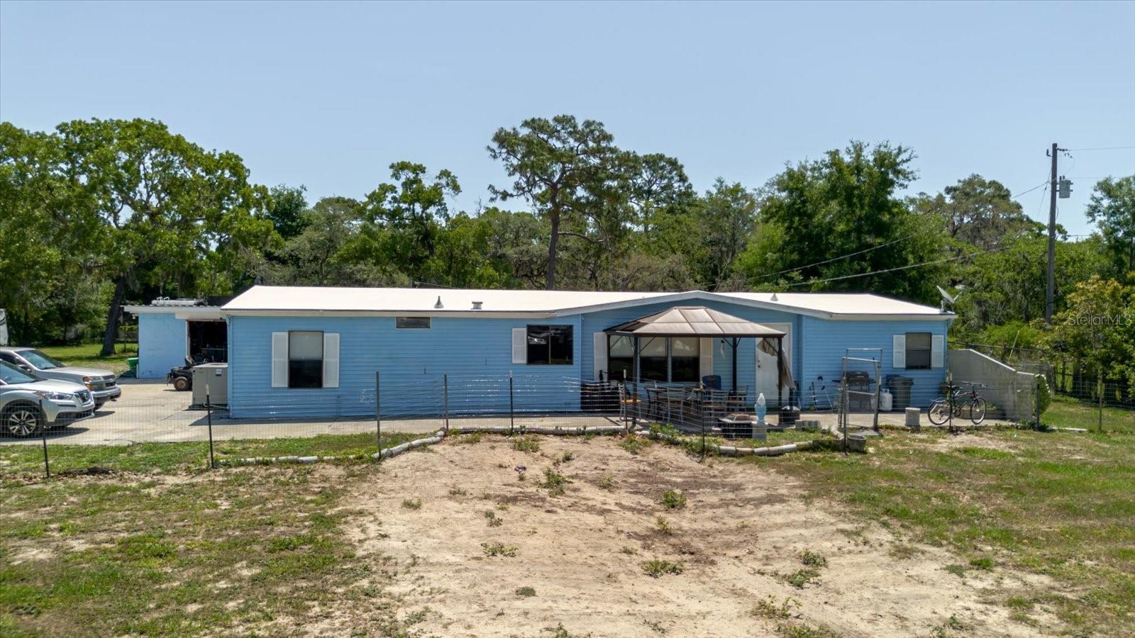 Image 5 of 80 For 13126 Hicks Road