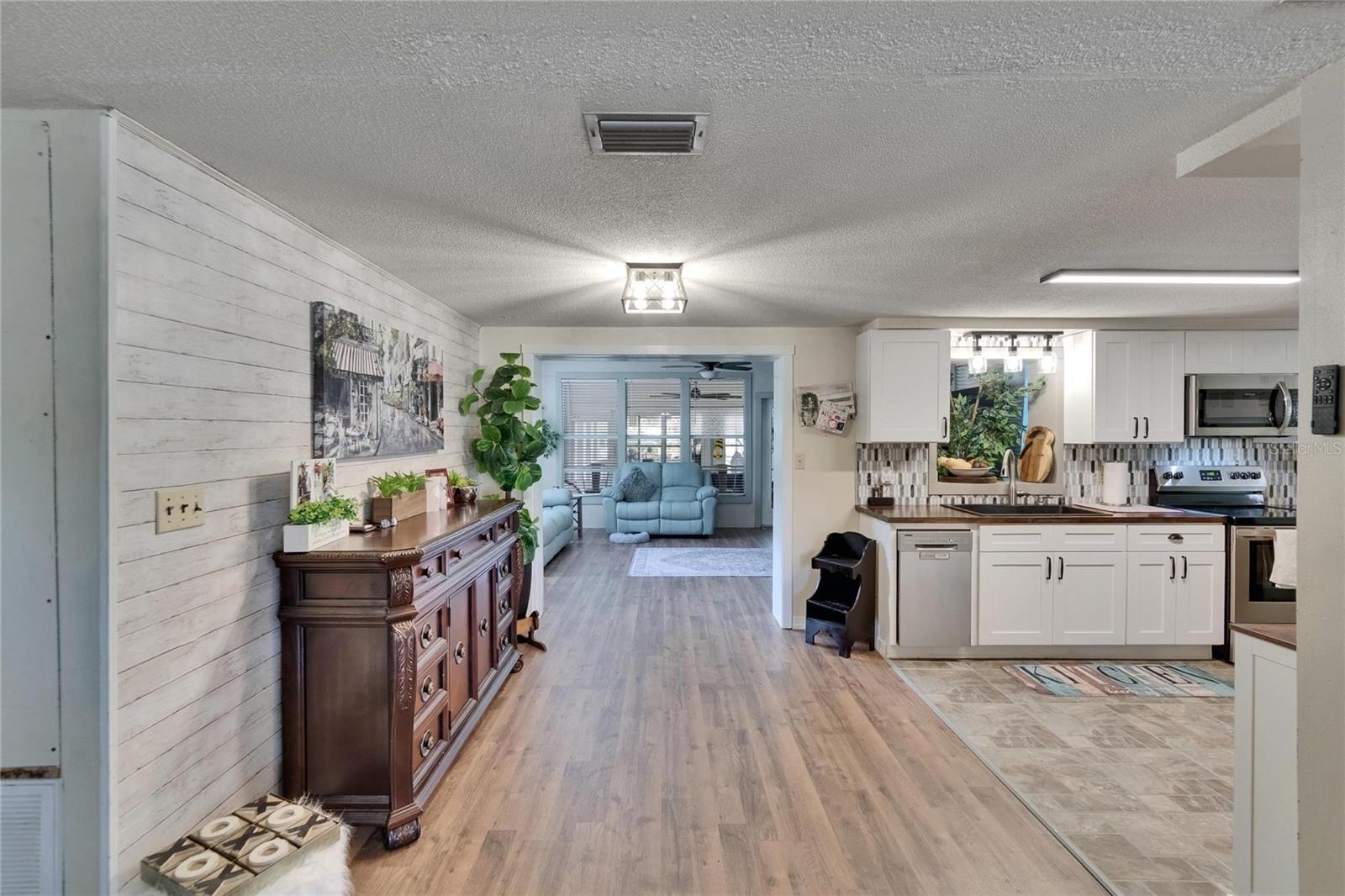 Image 10 of 55 For 4145 Willow Oak Rd