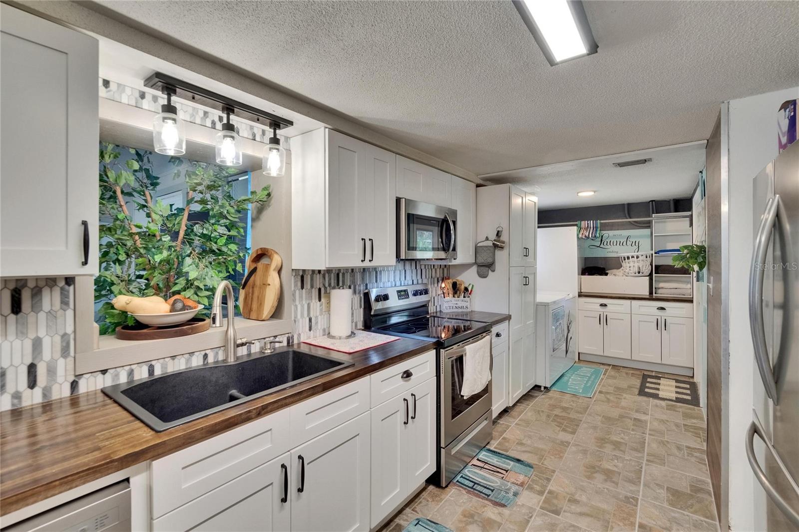 Image 12 of 55 For 4145 Willow Oak Rd