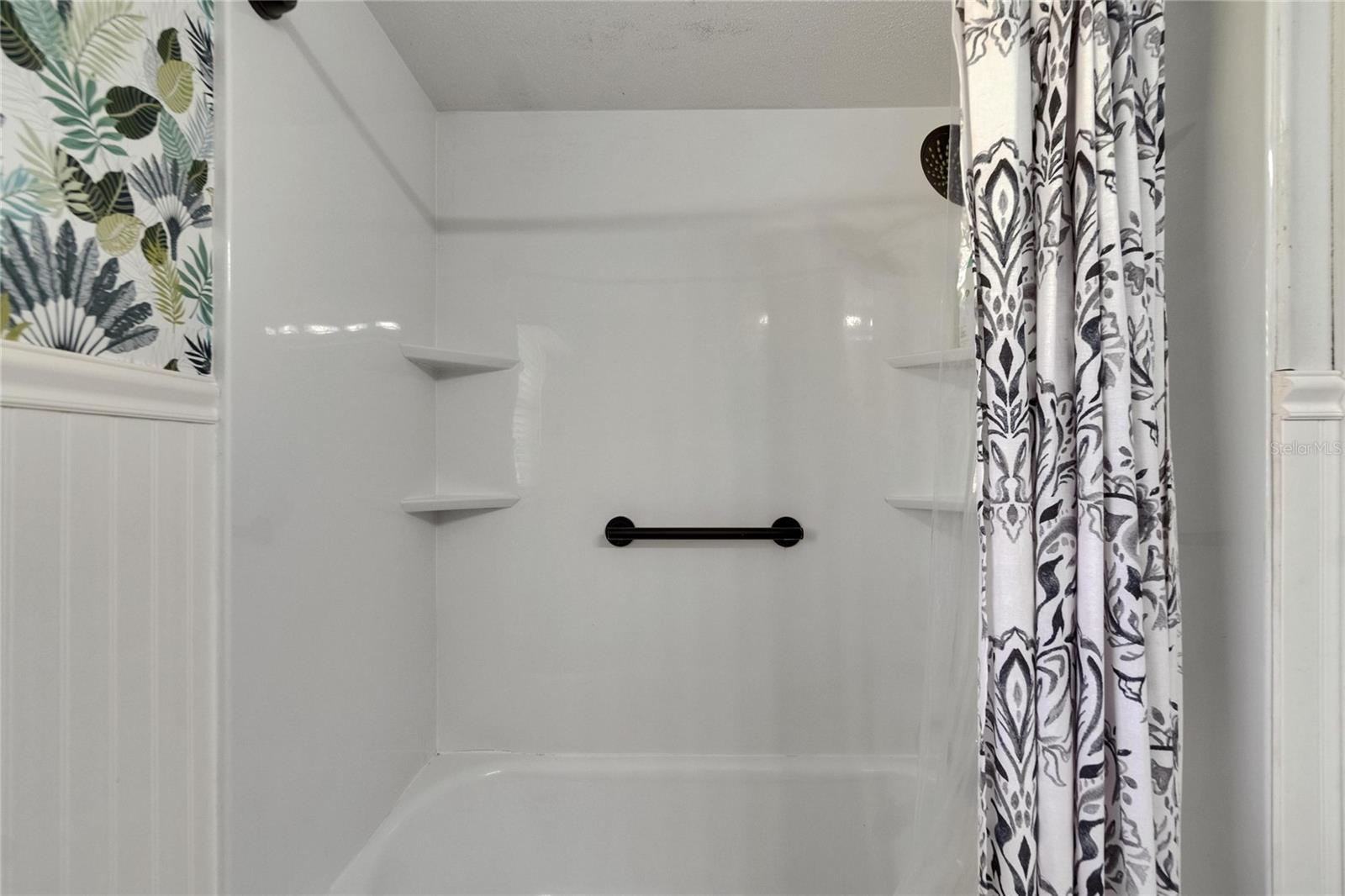 Image 25 of 55 For 4145 Willow Oak Rd