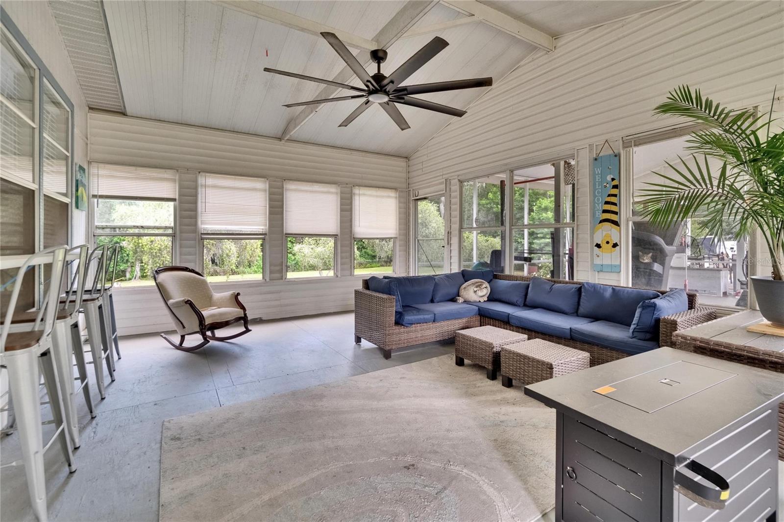 Image 31 of 55 For 4145 Willow Oak Rd