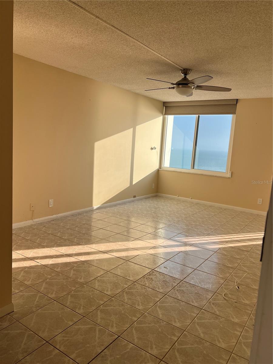 Image 16 of 24 For 7100 Sunset Way 1206