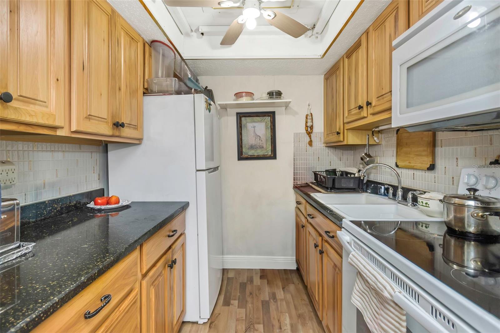 Image 8 of 48 For 4742 Azalea Drive 106