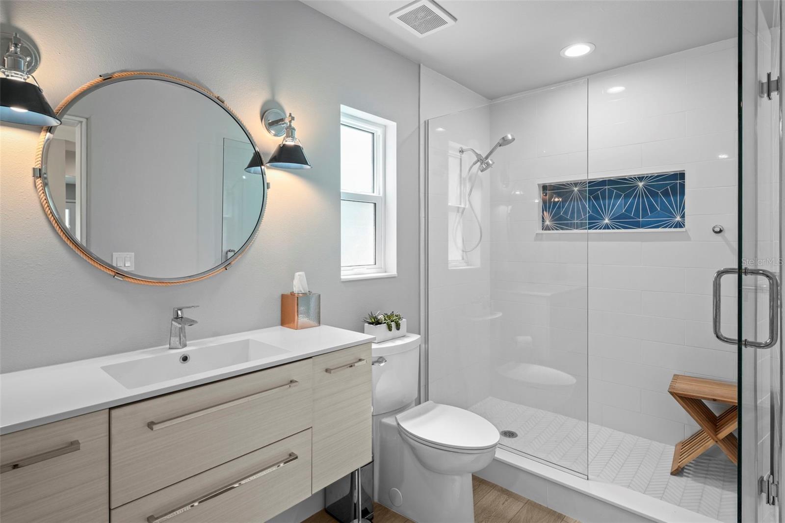 Image 10 of 42 For 608 Betmor Lane
