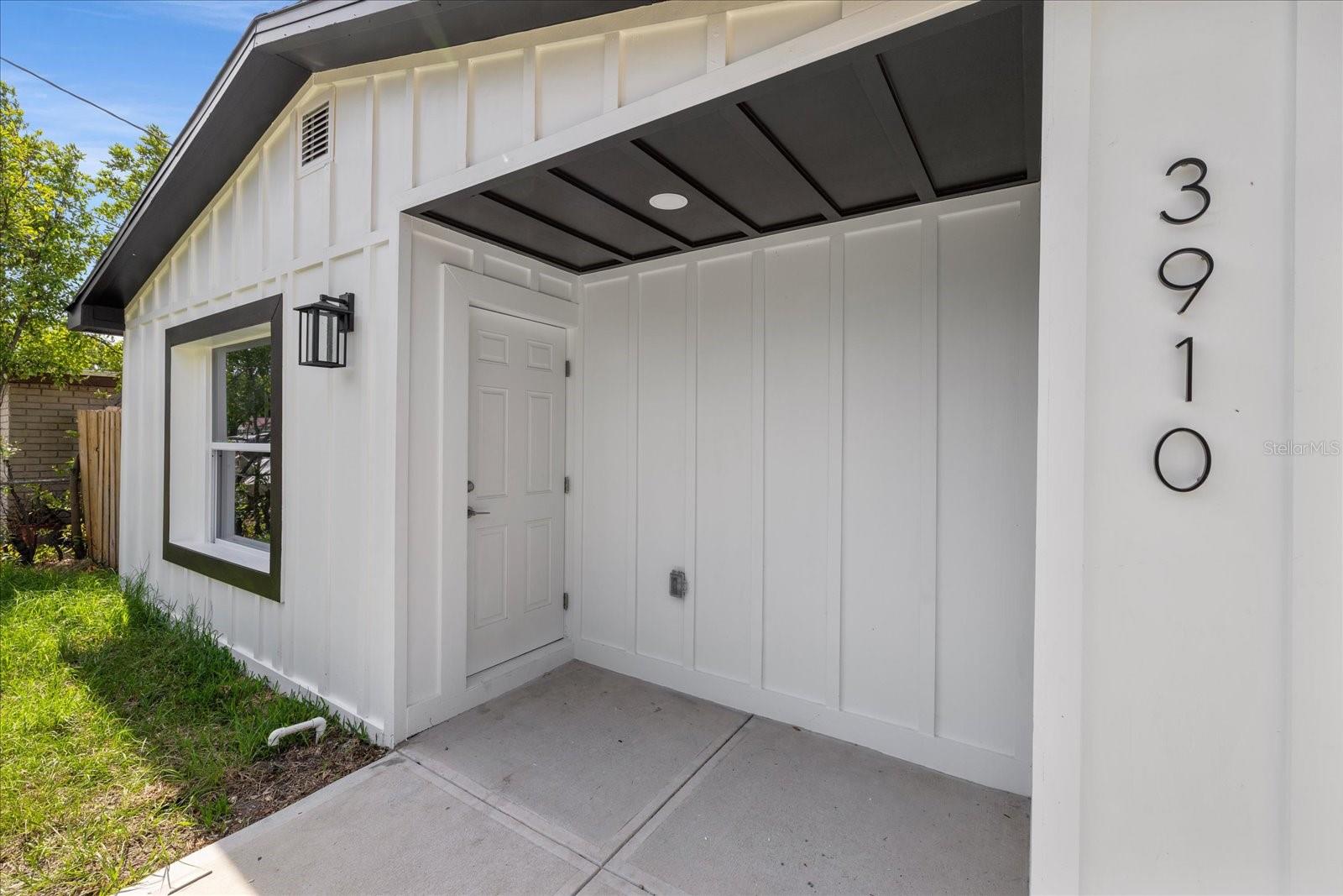 Listing photo id 27 for 3910 Iowa Avenue