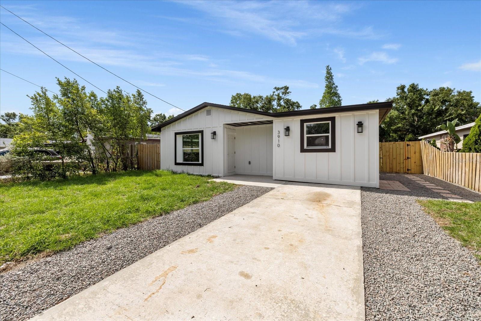 Listing photo id 30 for 3910 Iowa Avenue