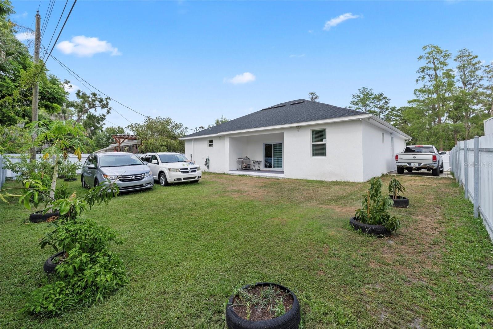 Image 29 of 31 For 19212 Sunlake Boulevard