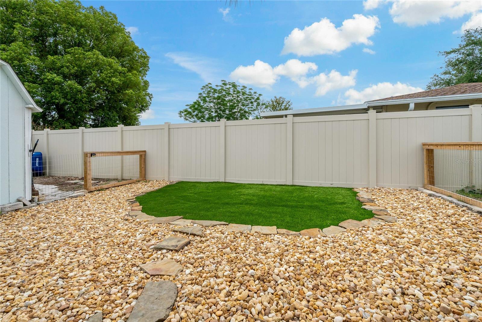 Image 29 of 37 For 7909 Canna Drive