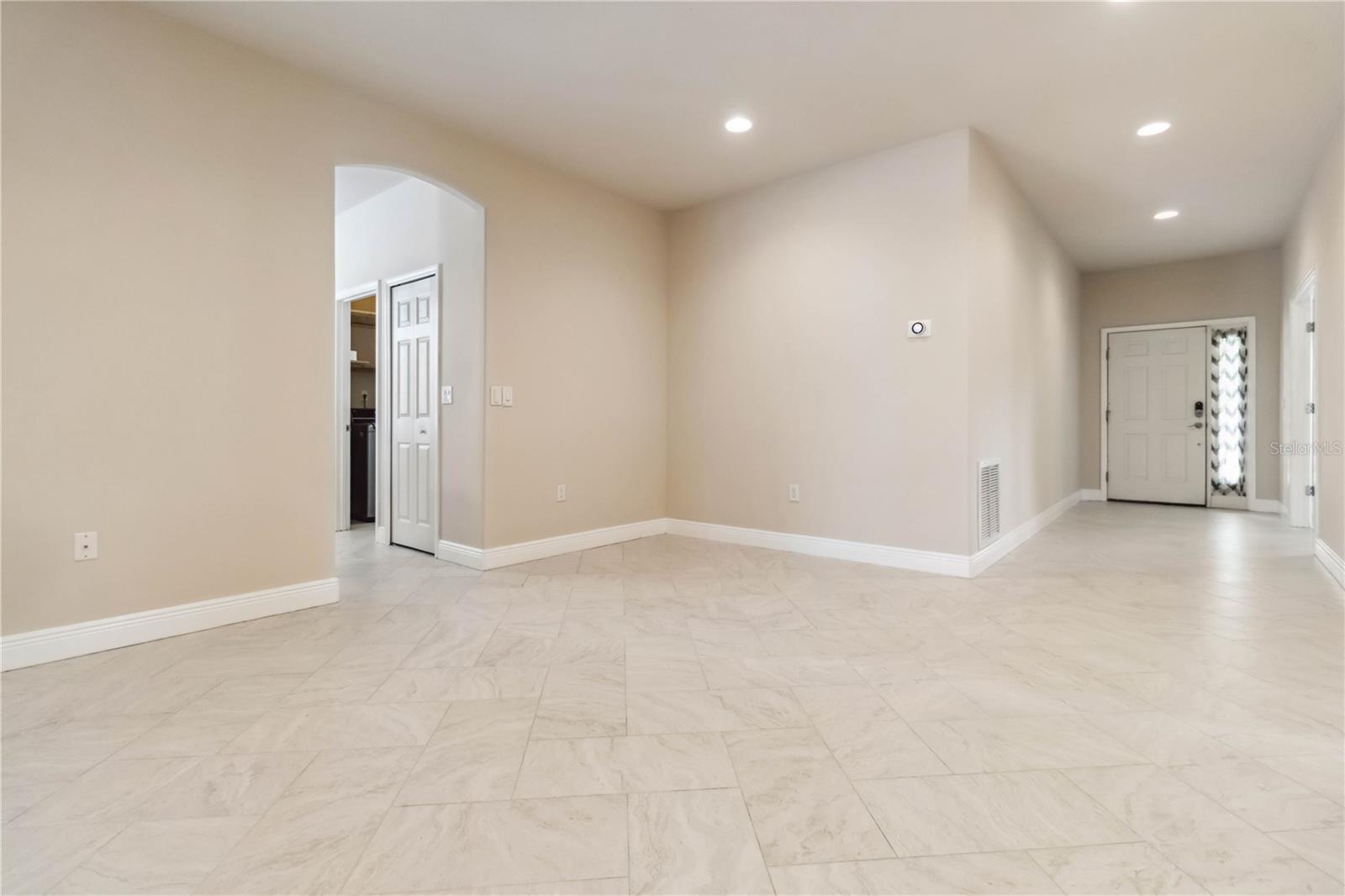 Image 16 of 56 For 2262 Lune Court