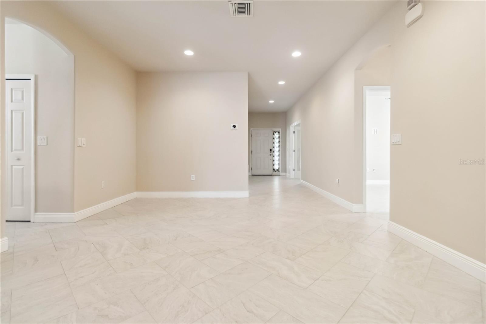 Image 17 of 56 For 2262 Lune Court