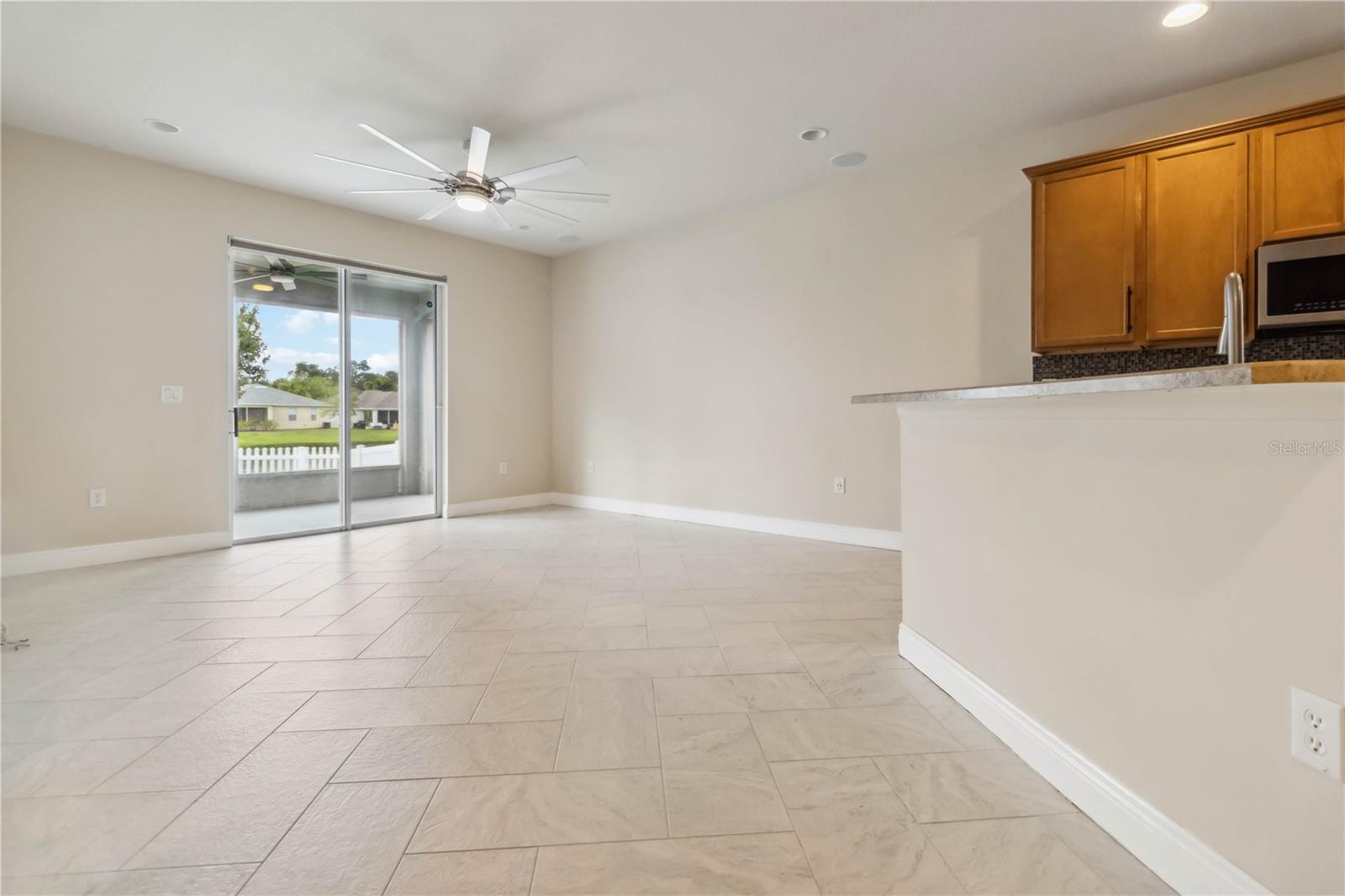 Image 22 of 56 For 2262 Lune Court