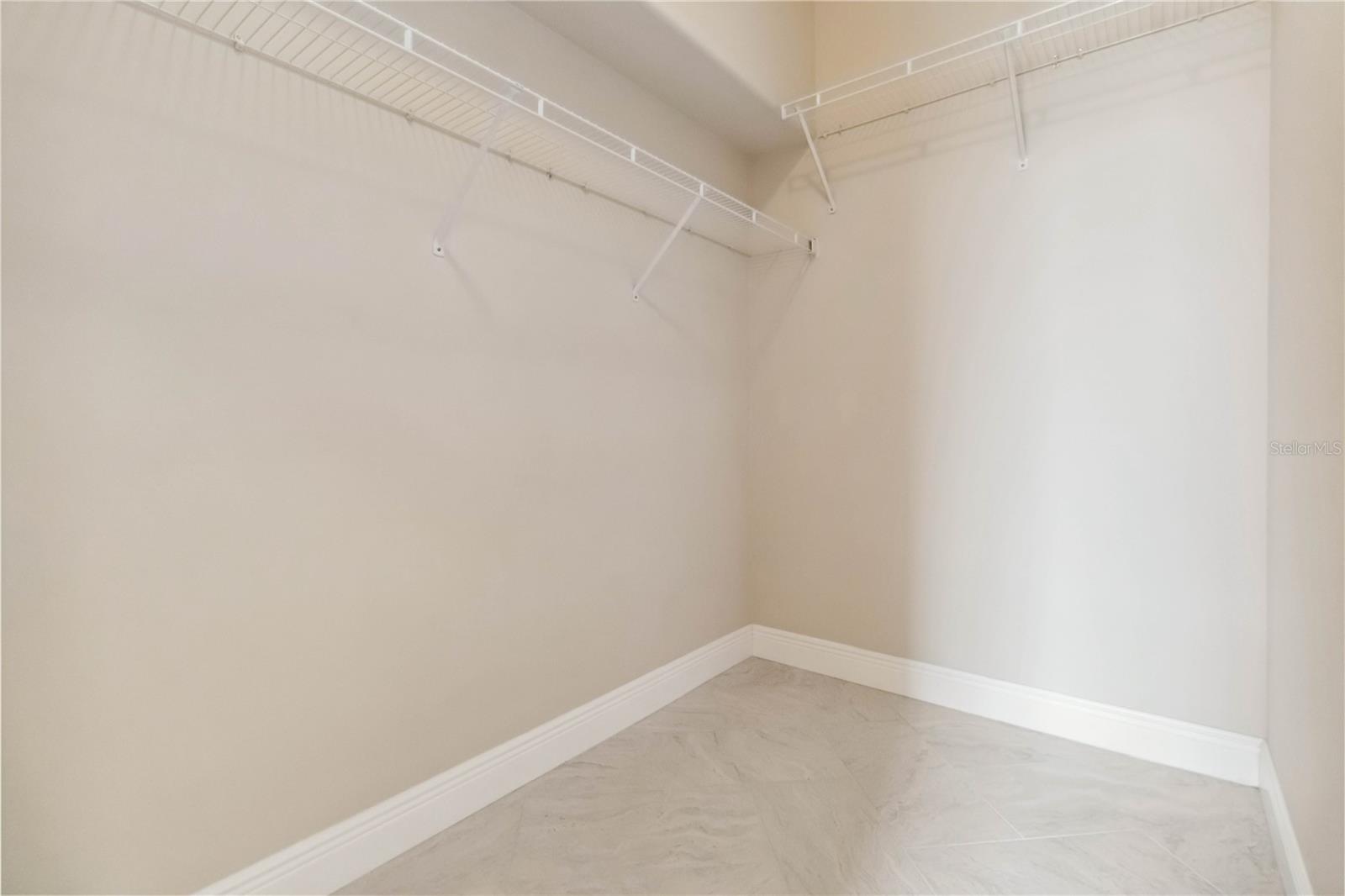 Image 39 of 56 For 2262 Lune Court