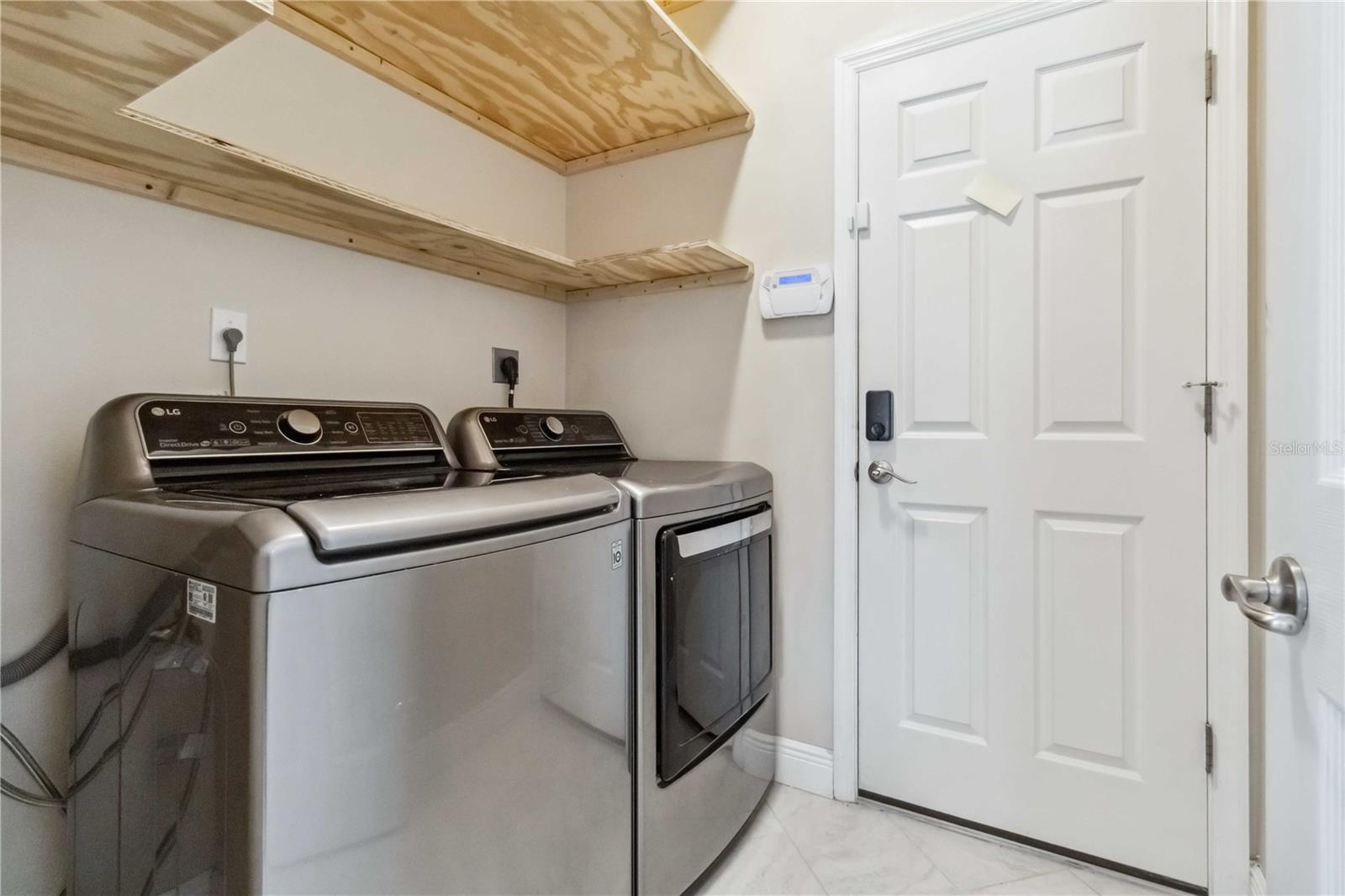 Image 40 of 56 For 2262 Lune Court