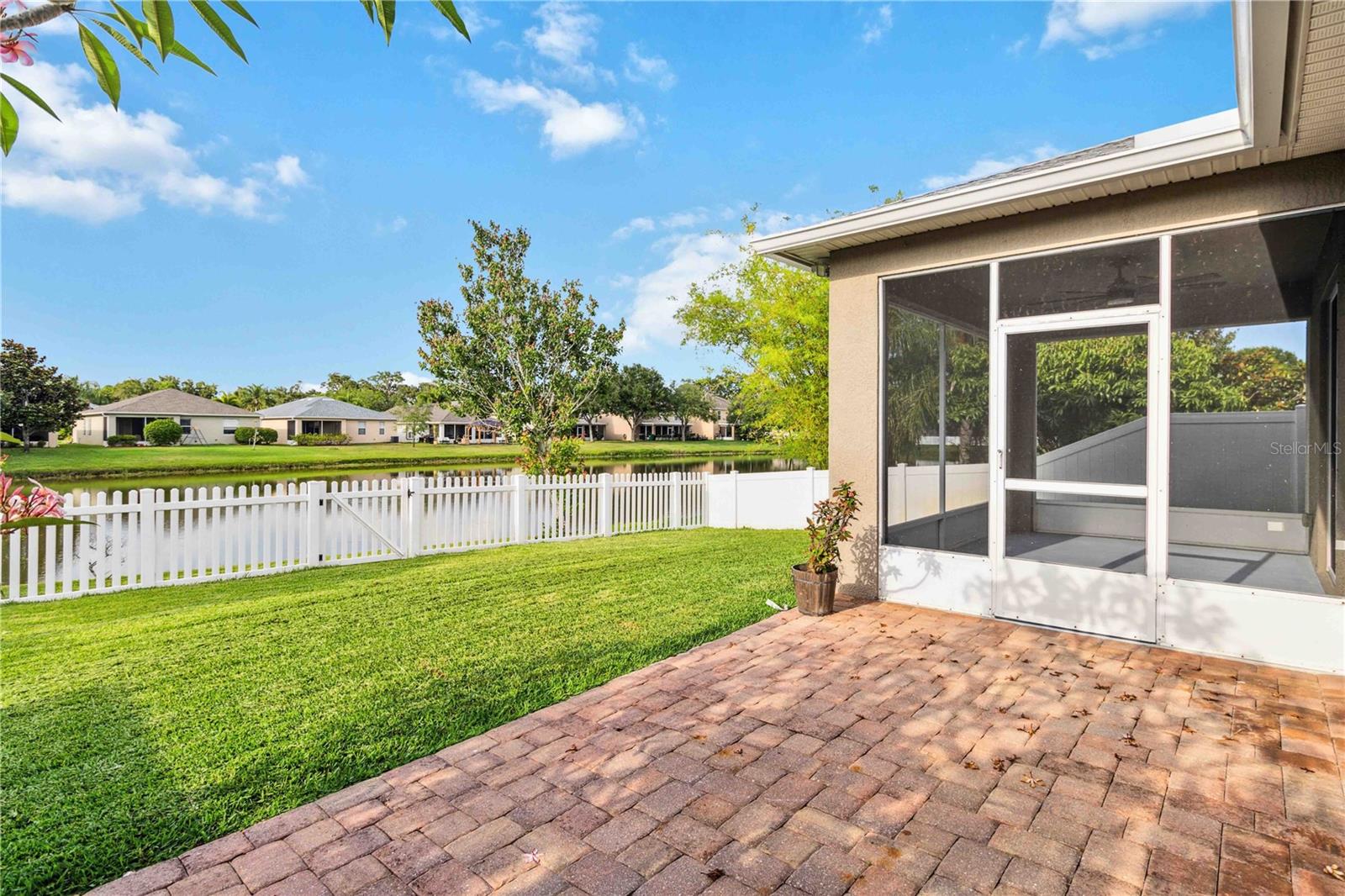 Image 7 of 56 For 2262 Lune Court