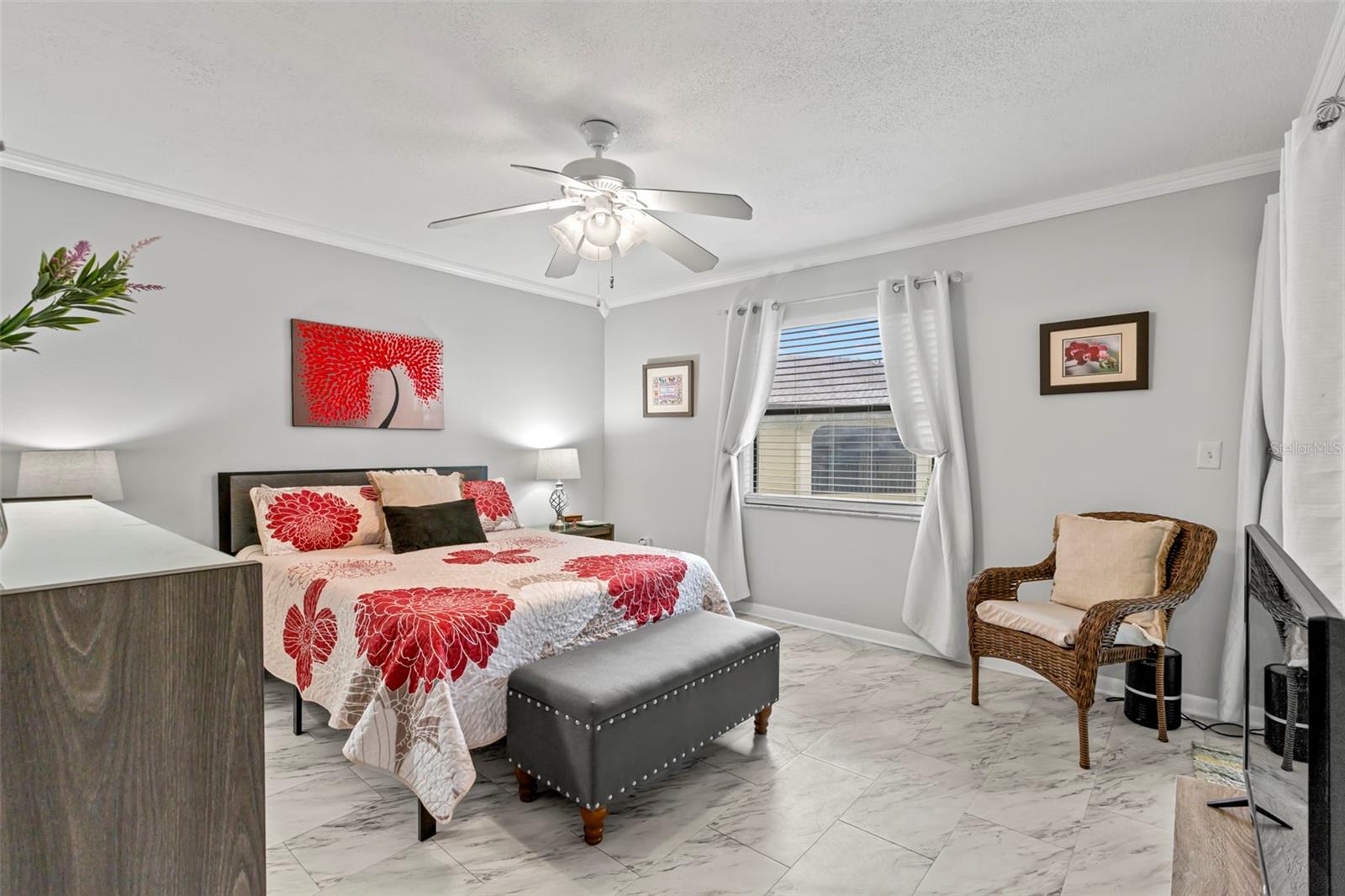 Image 20 of 41 For 3399 Mermoor Drive 301