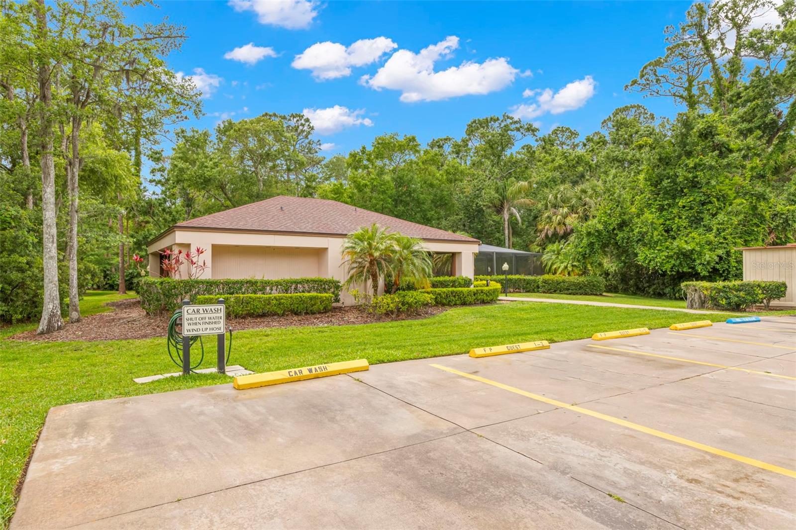 Image 34 of 41 For 3399 Mermoor Drive 301