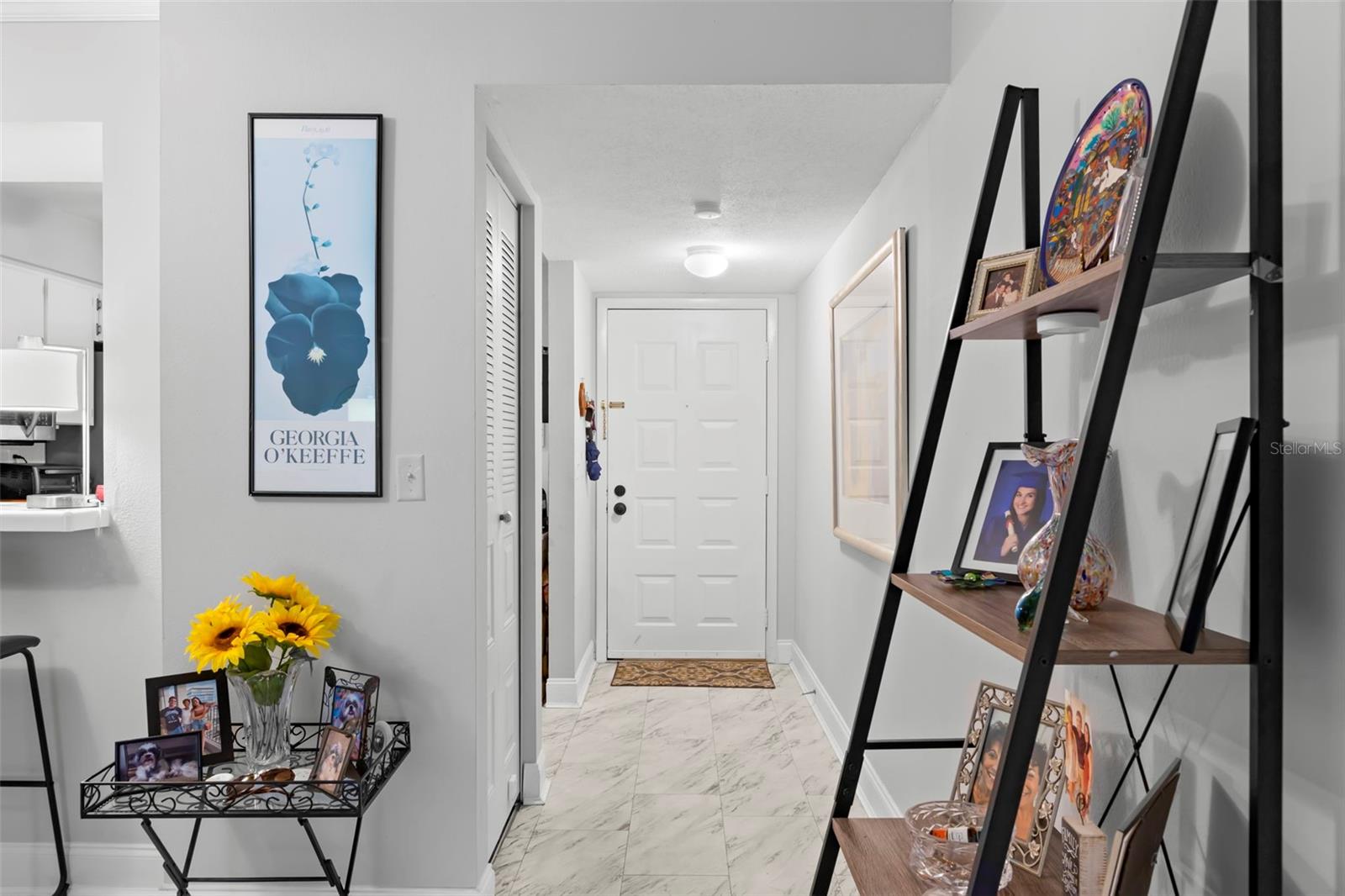 Image 8 of 41 For 3399 Mermoor Drive 301