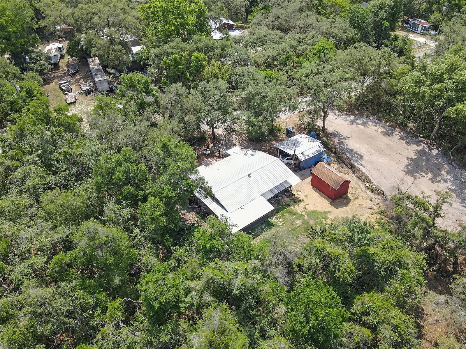 Listing photo id 23 for 4748 Merlin Circle